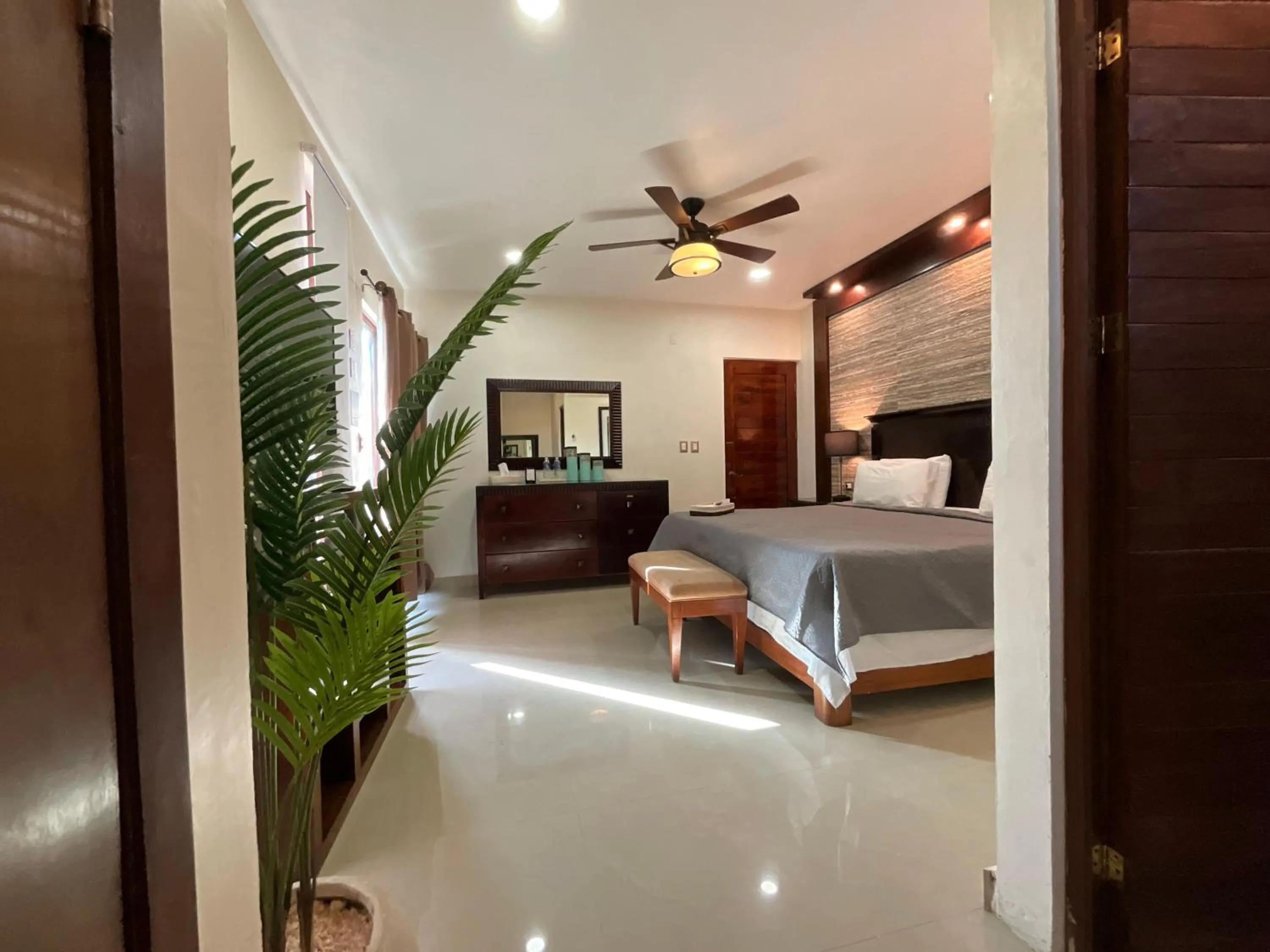 Bed in El Zaguán Colonial by GuruHotel