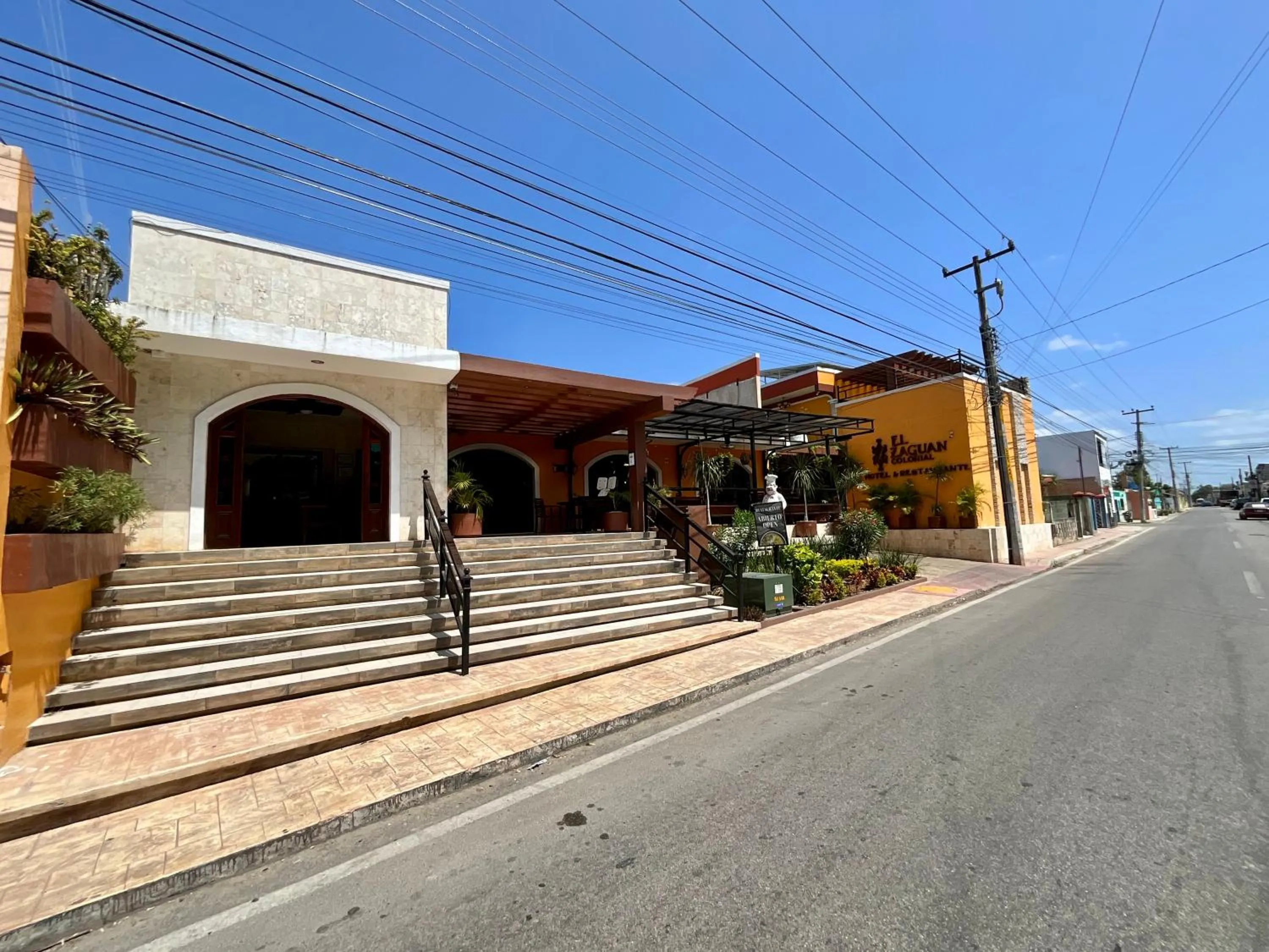 El Zaguán Colonial by GuruHotel