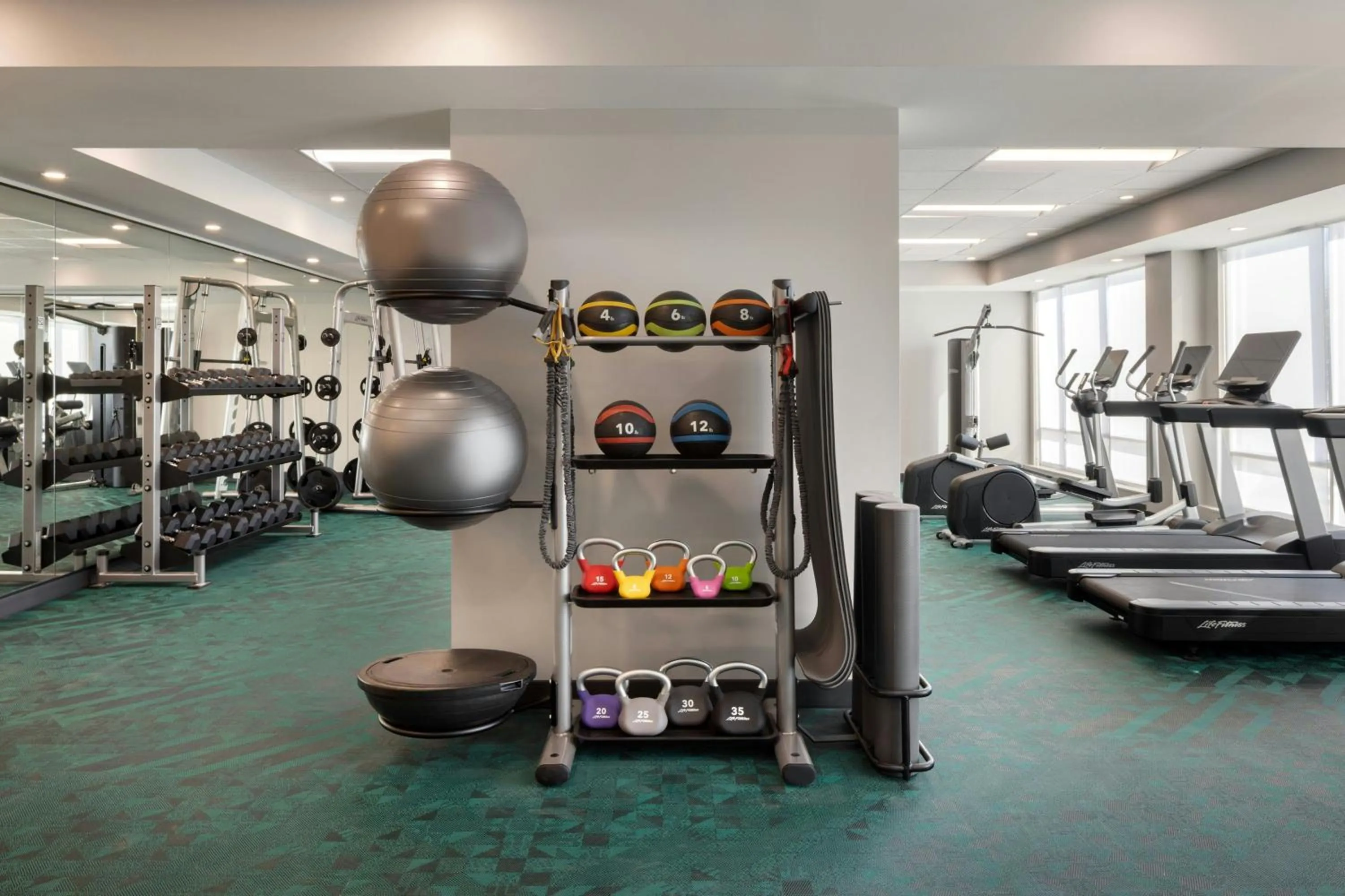 Fitness centre/facilities in TownePlace Suites by Marriott Middleburg
