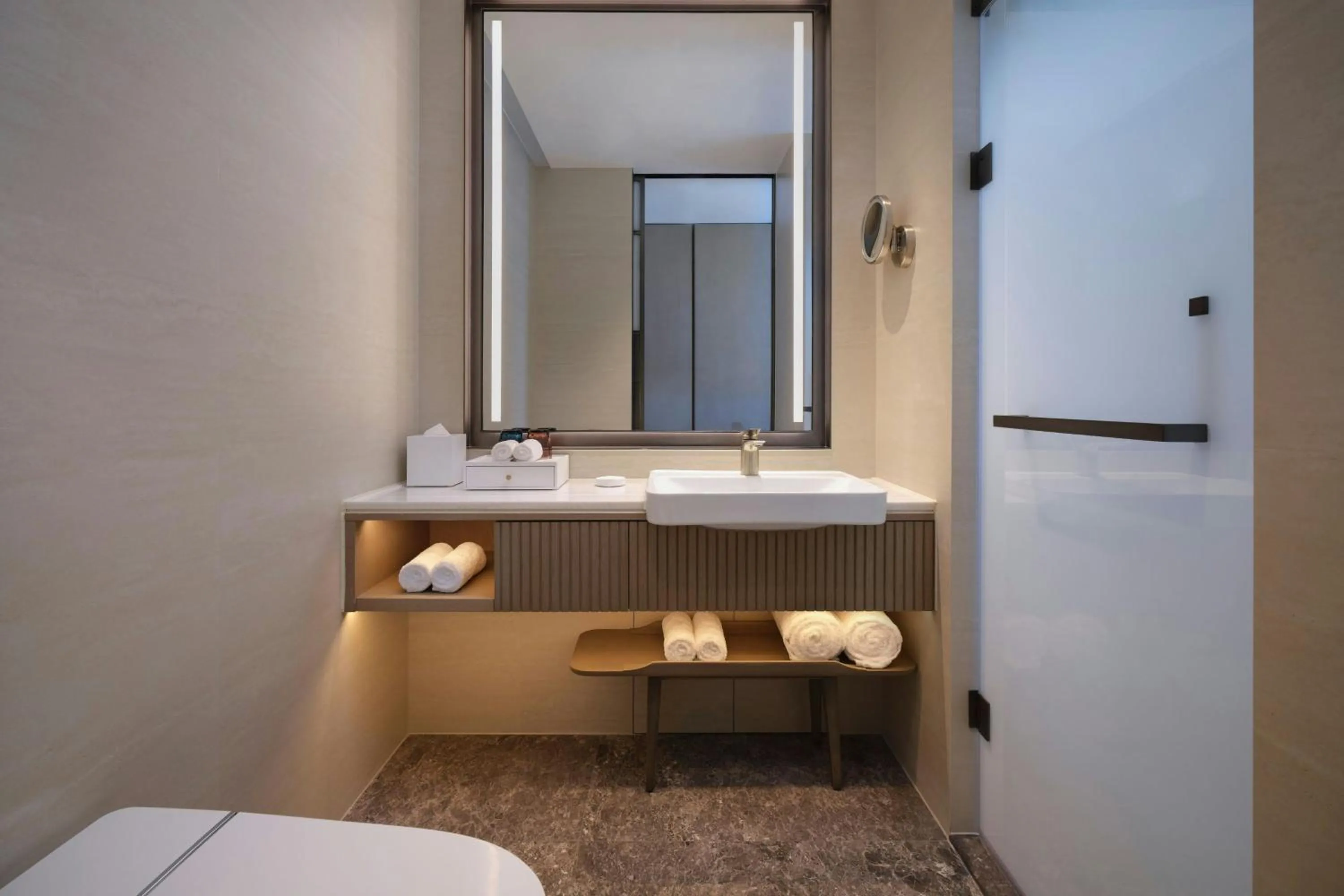 Bathroom, Bed in Courtyard by Marriott Korla
