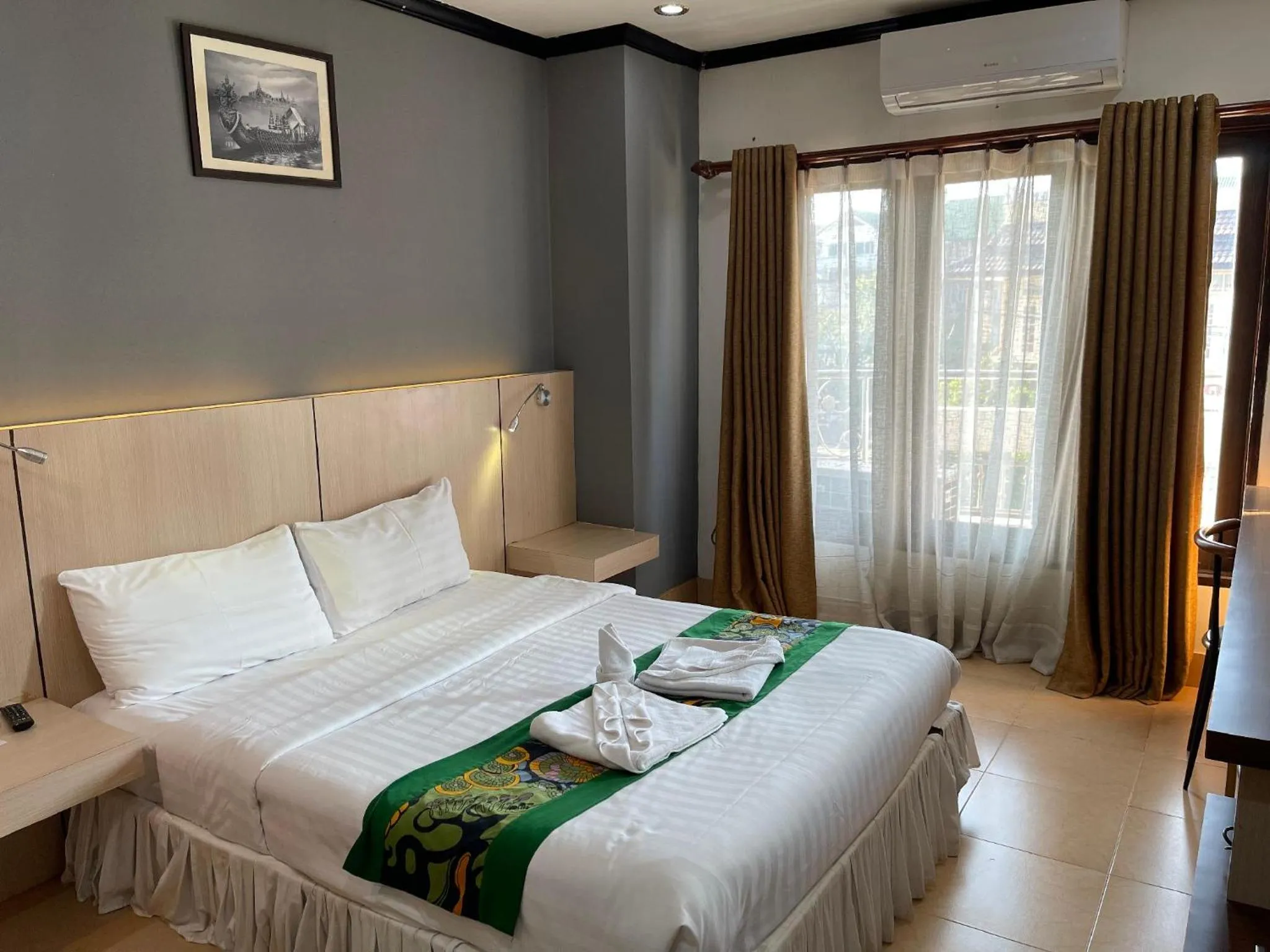 Bed in Lucky city hotel