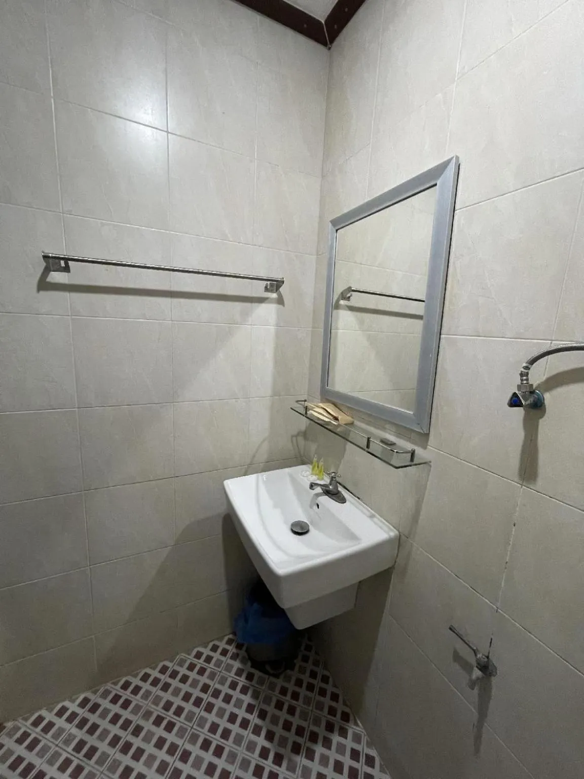 Shower in Lucky city hotel