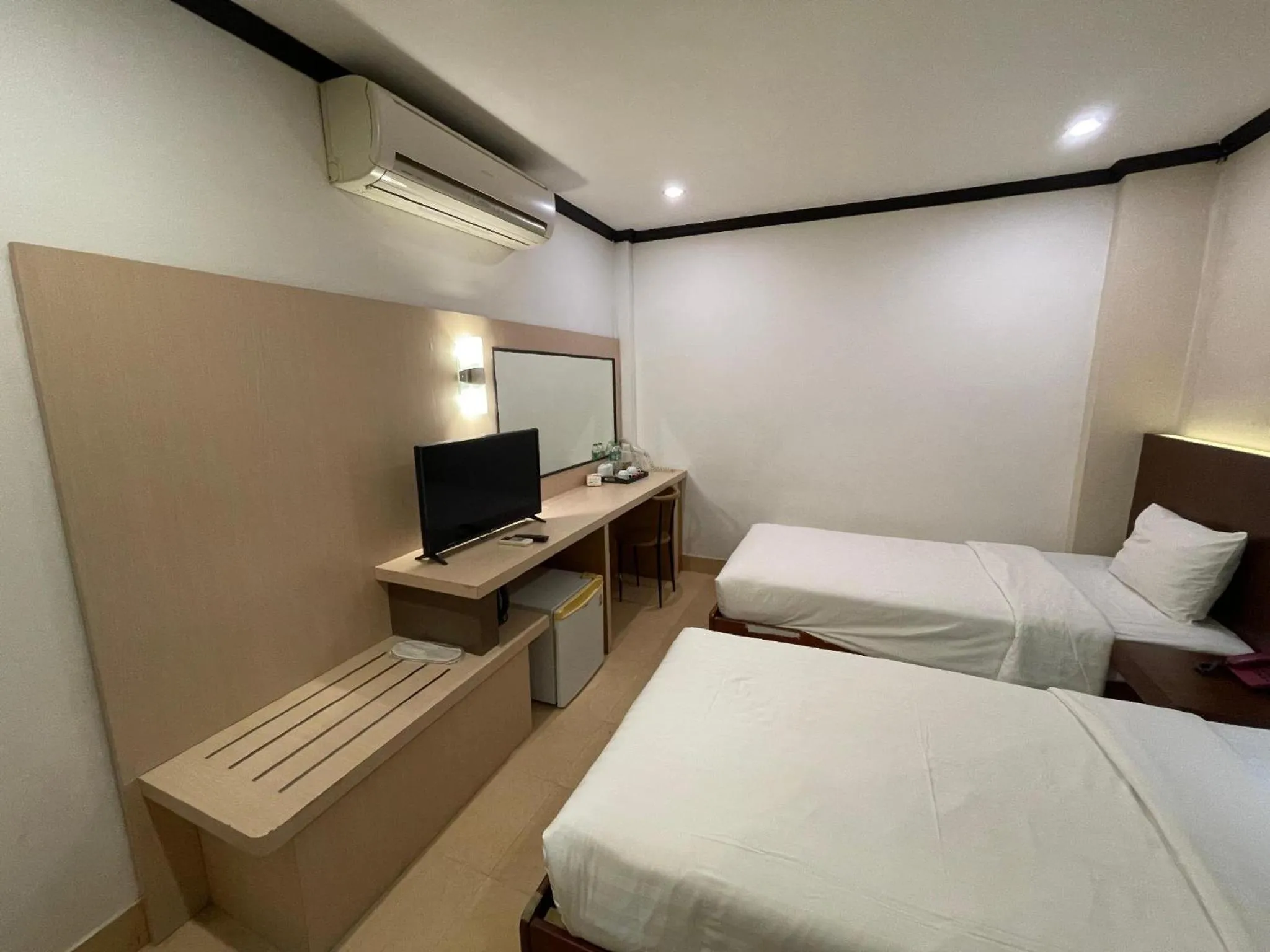 TV and multimedia, Bed in Lucky city hotel