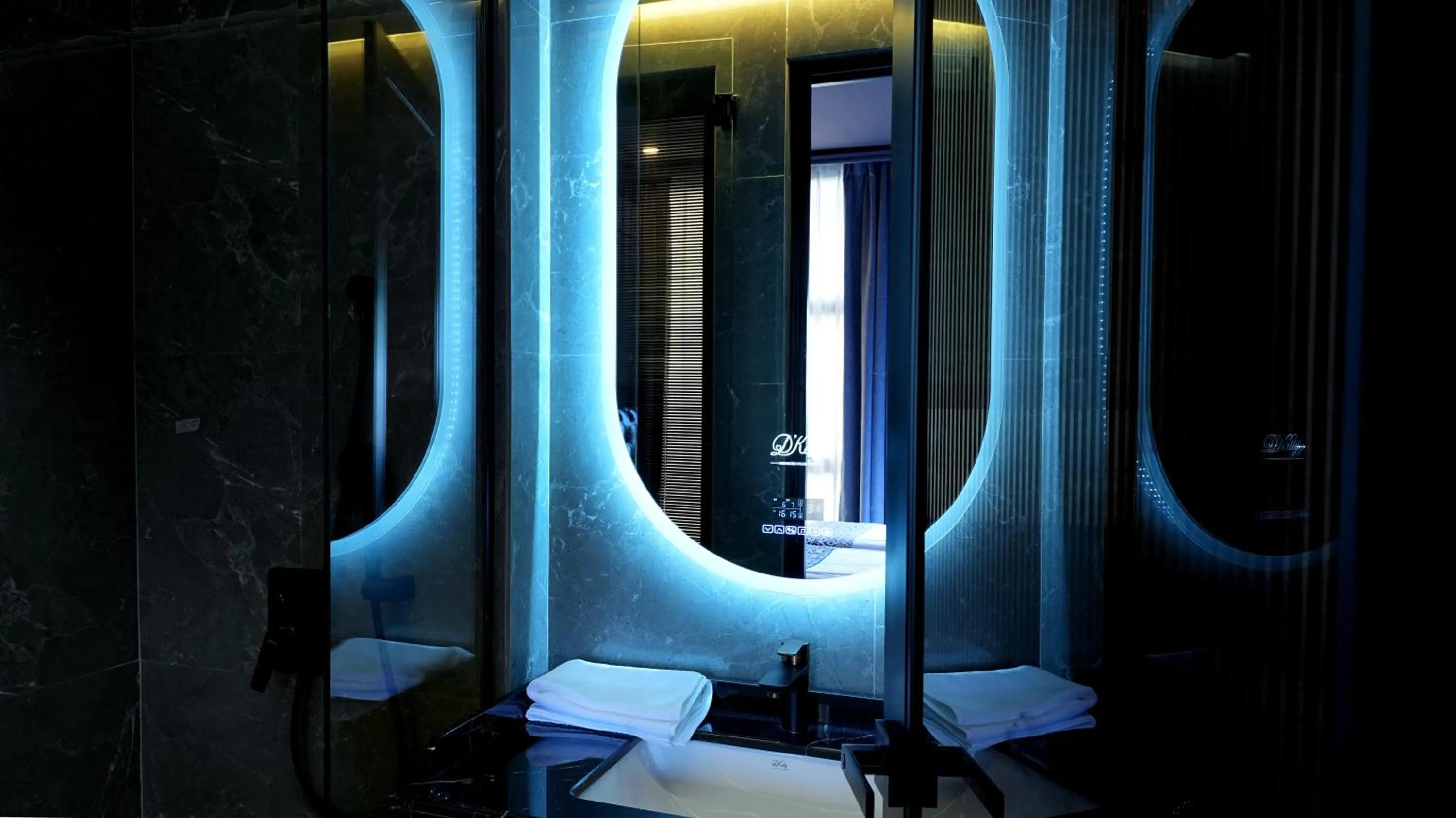 Bathroom in 1969 D'Kelly Hotel