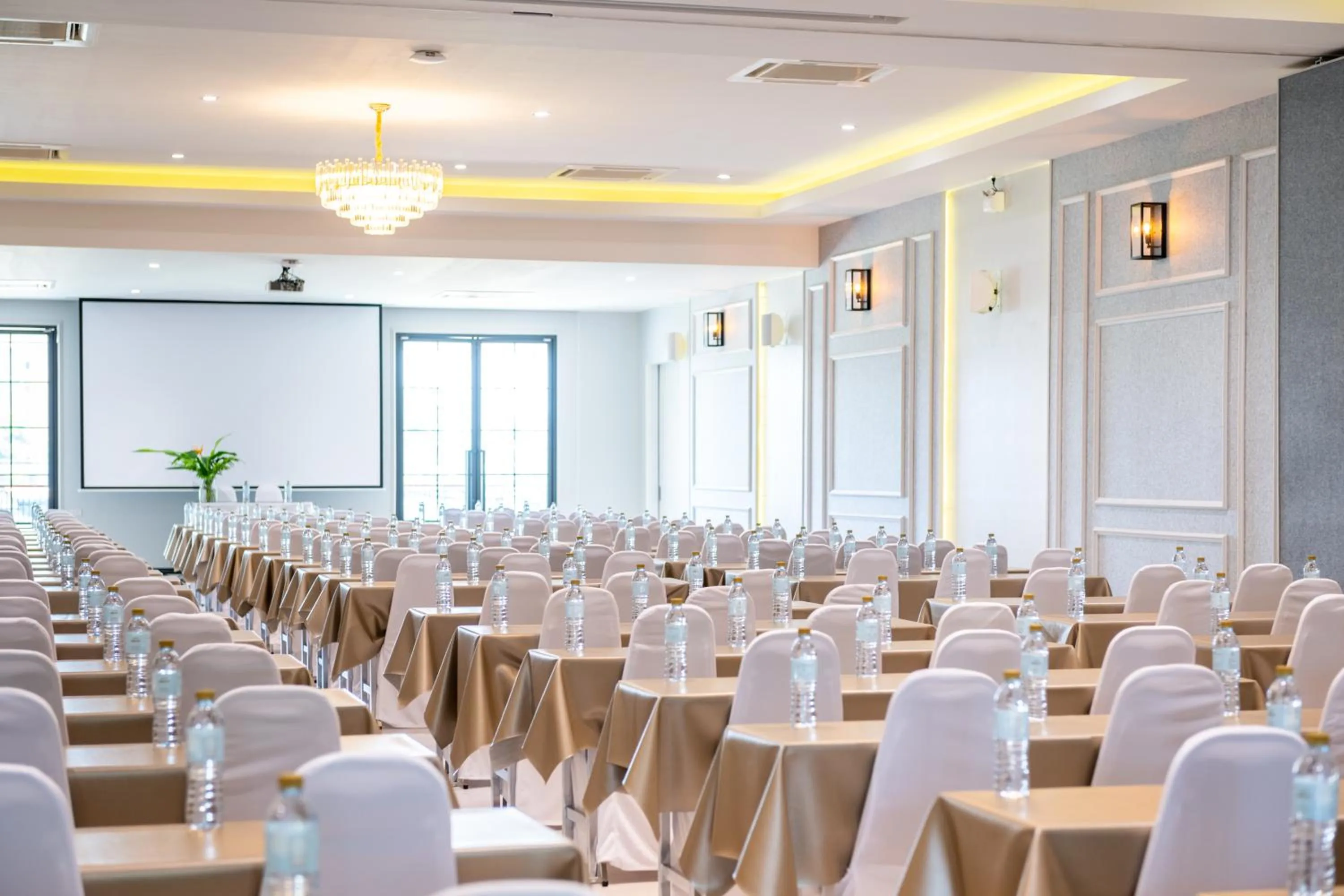 Day in Talay Hotel and Villa Cha-am