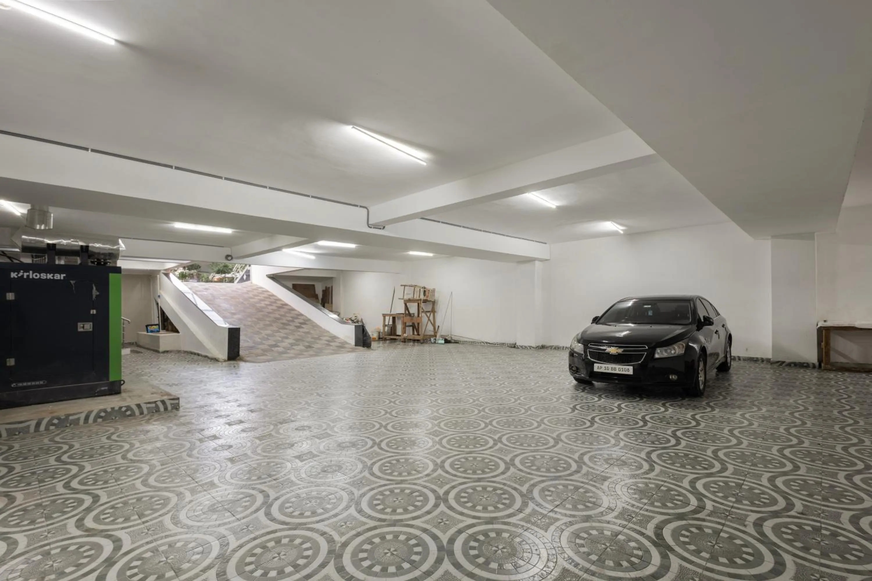 Parking in ECKO La Maniere Business Hotels