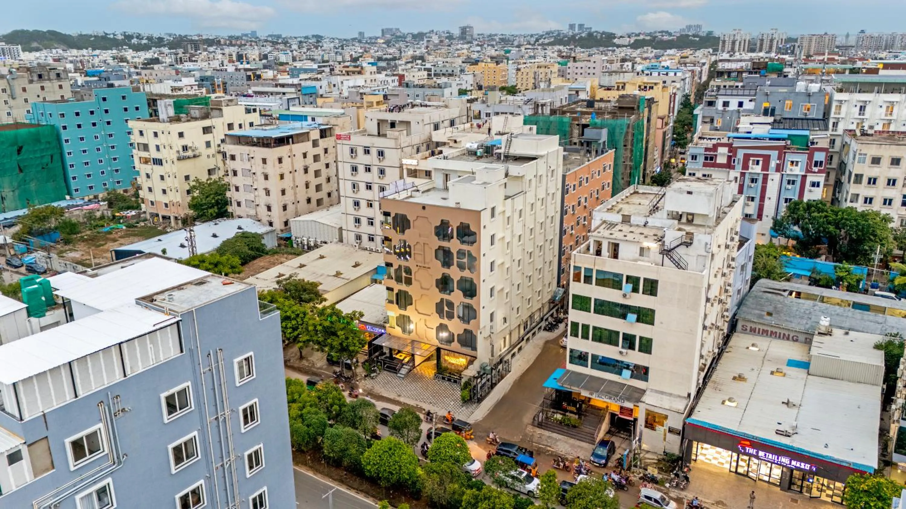 Property building in ECKO La Maniere Business Hotels