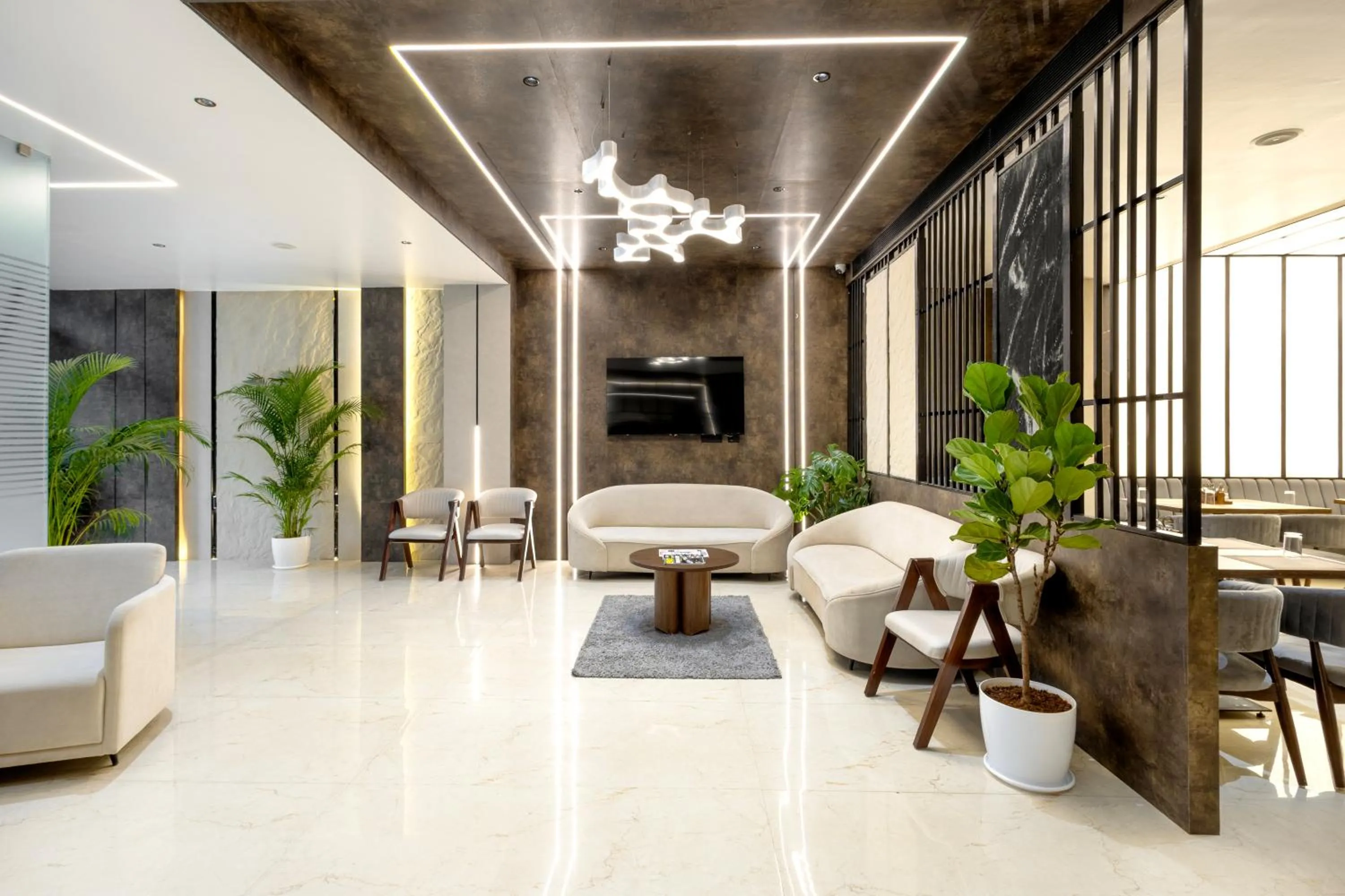 Lobby or reception in ECKO La Maniere Business Hotels