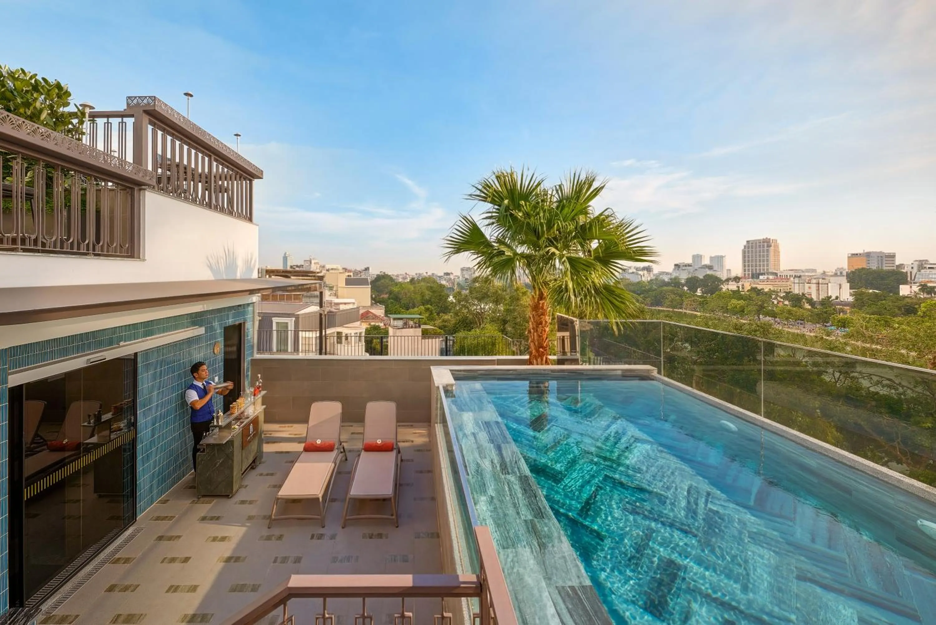 Pool view in La Siesta Premium Lakeside