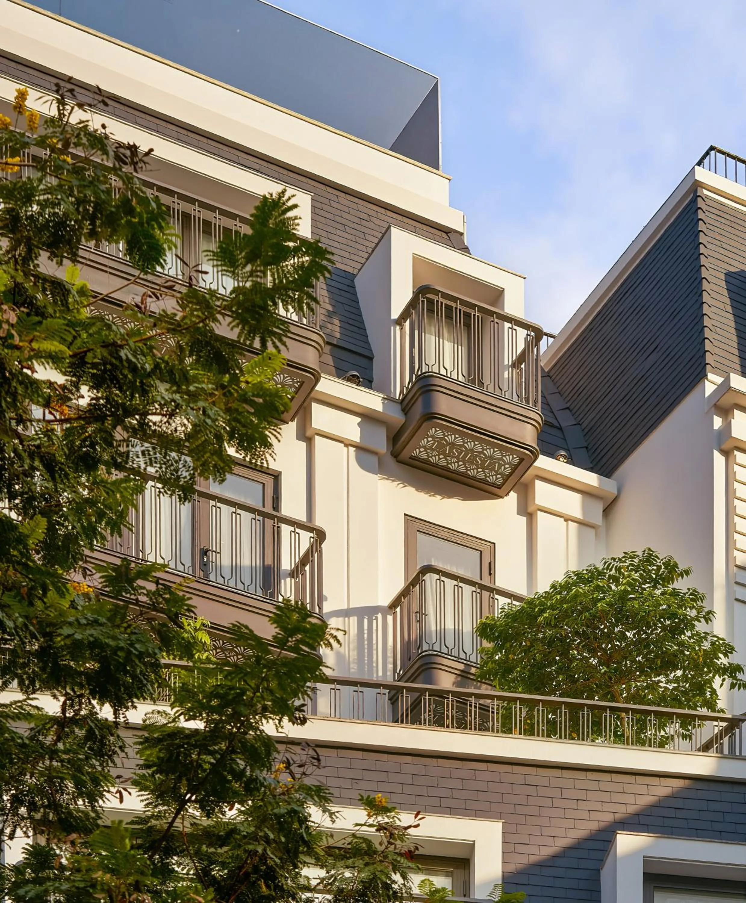 Balcony/Terrace in La Siesta Premium Lakeside