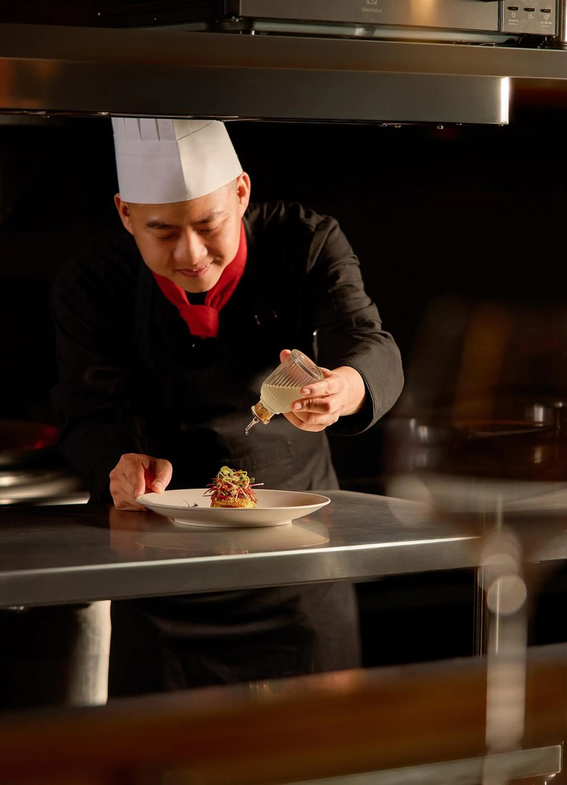 Staff in La Siesta Premium Lakeside