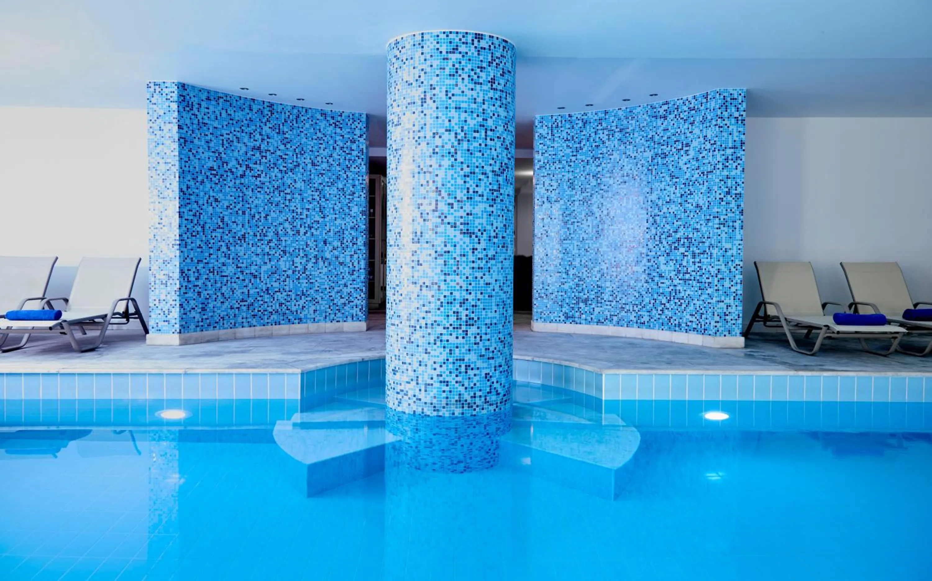 Fitness centre/facilities in Village Heights Resort