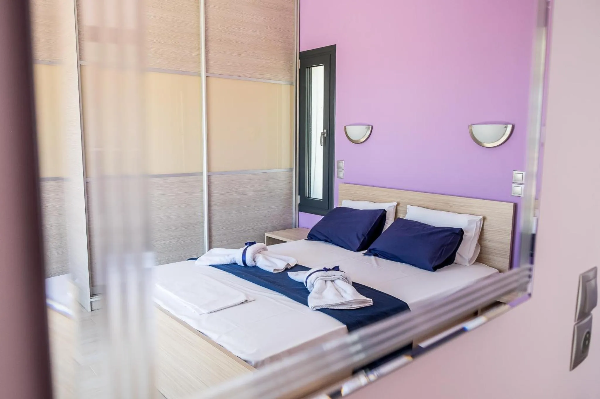 Bed in Golden Sun Villas