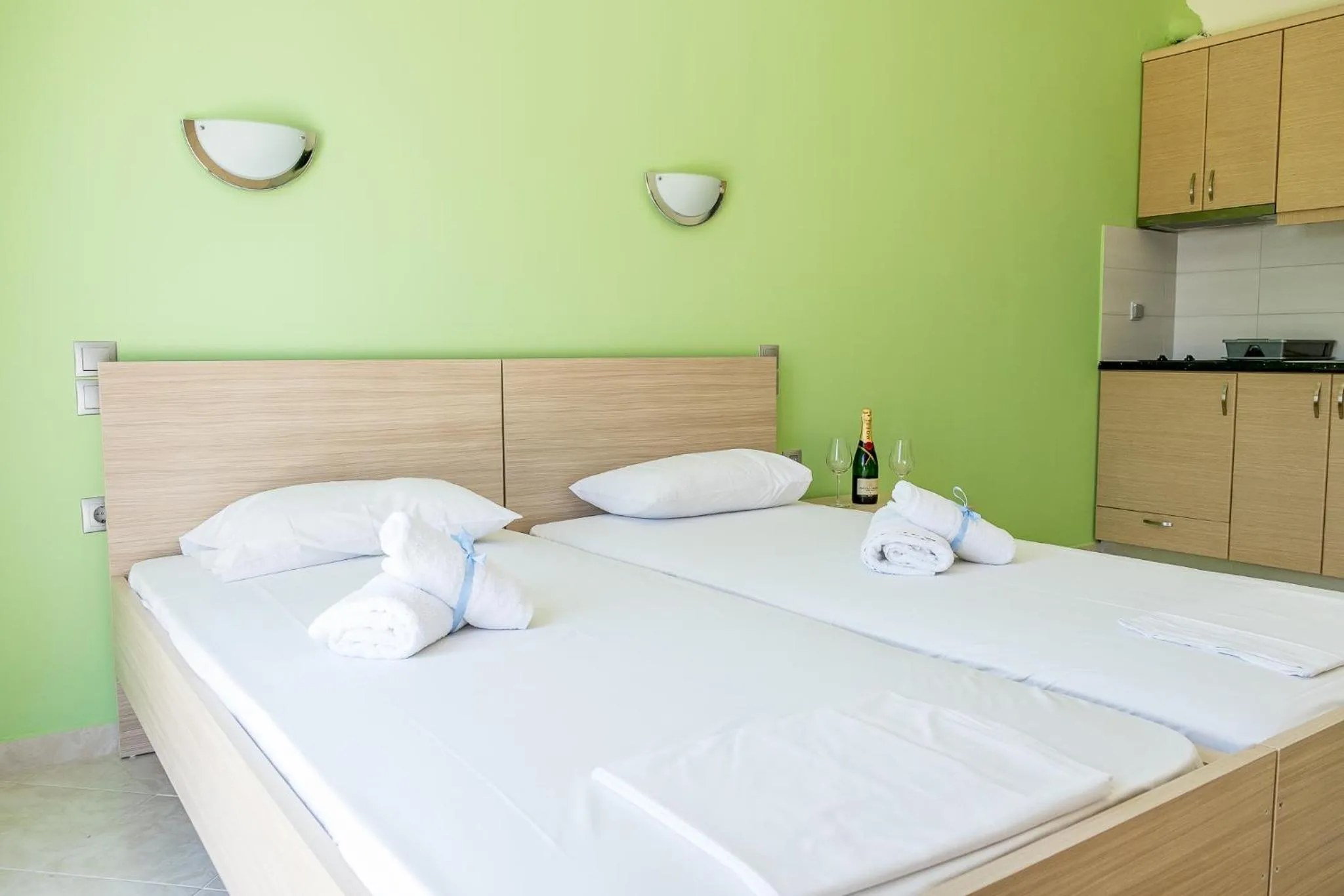 Bed in Golden Sun Villas