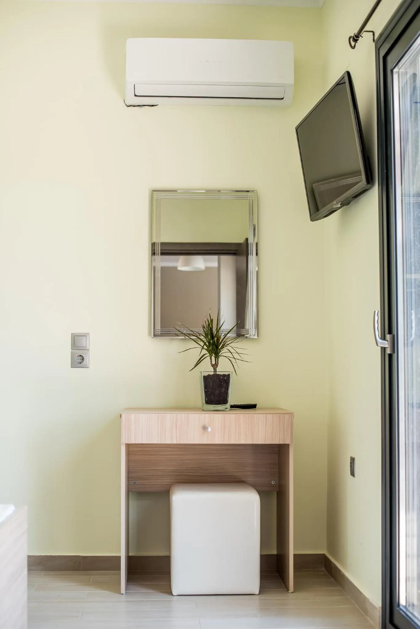 Decorative detail in Golden Sun Villas