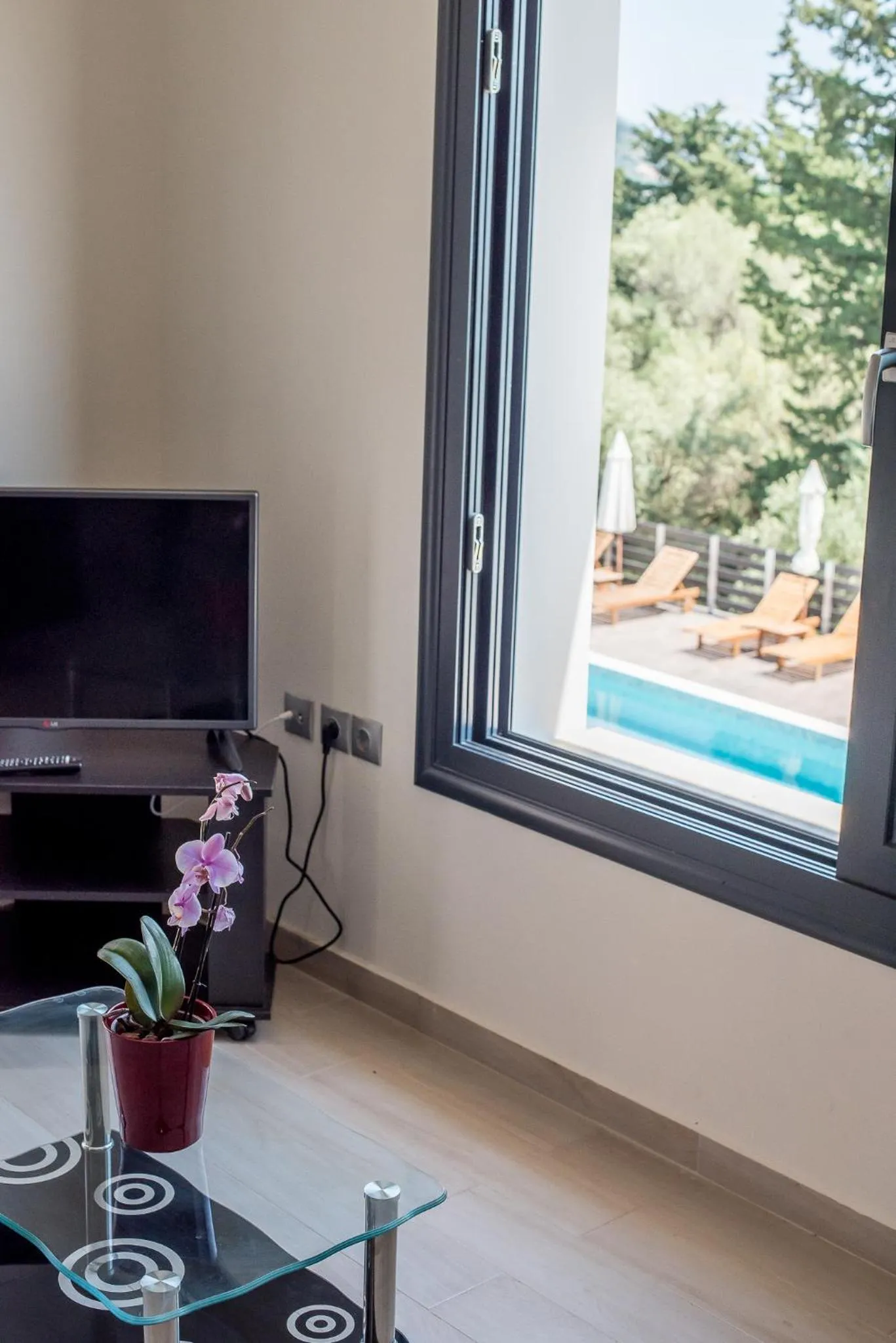 Day in Golden Sun Villas