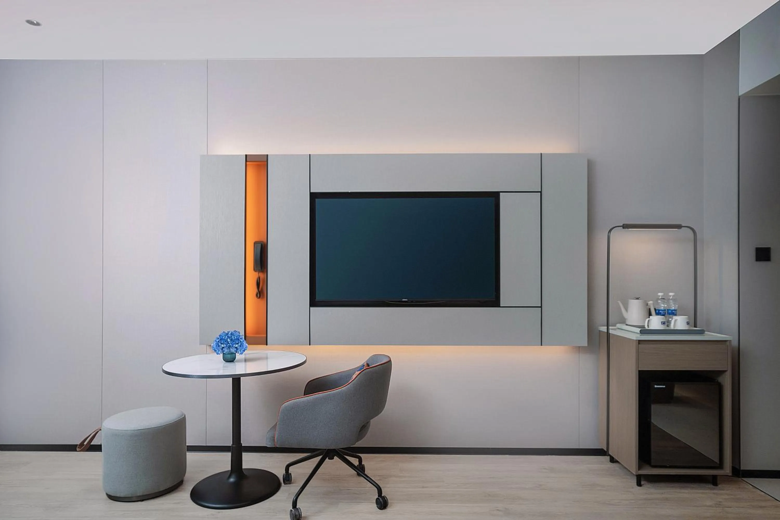 Holiday Inn Express Shanghai on The Bund by IHG