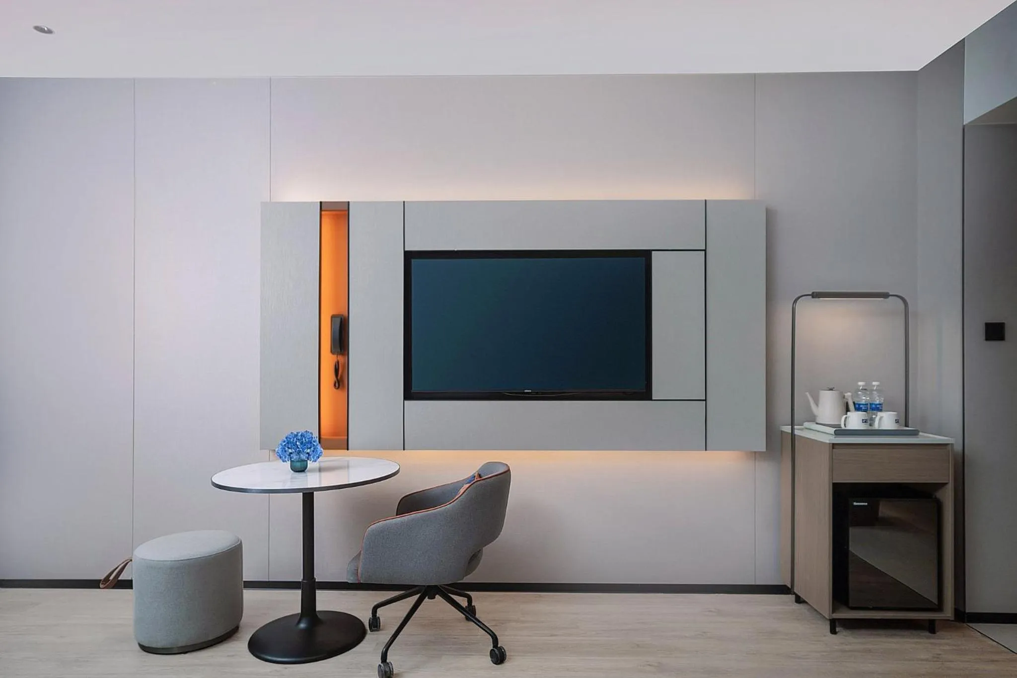 Photo of the whole room in Holiday Inn Express Shanghai on The Bund by IHG