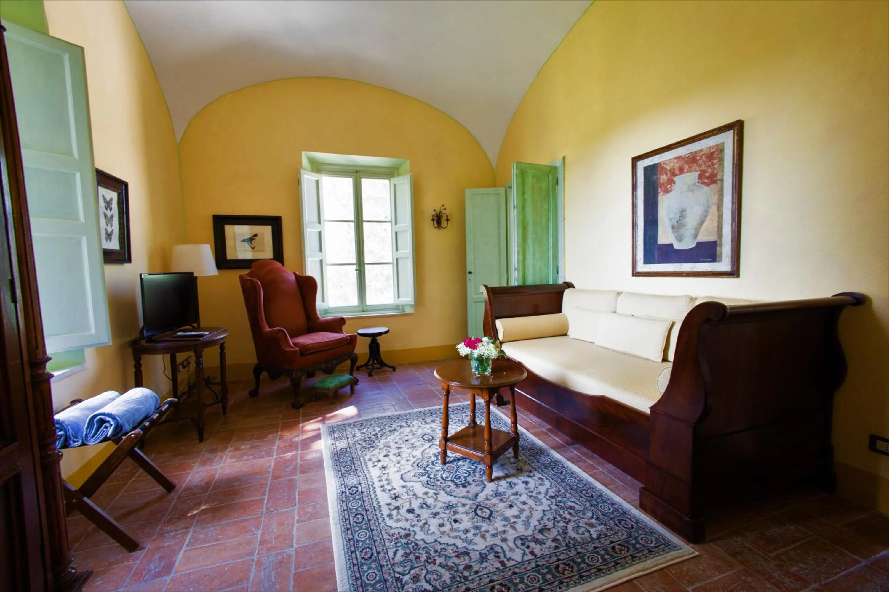 Living room in Borgo Laticastelli