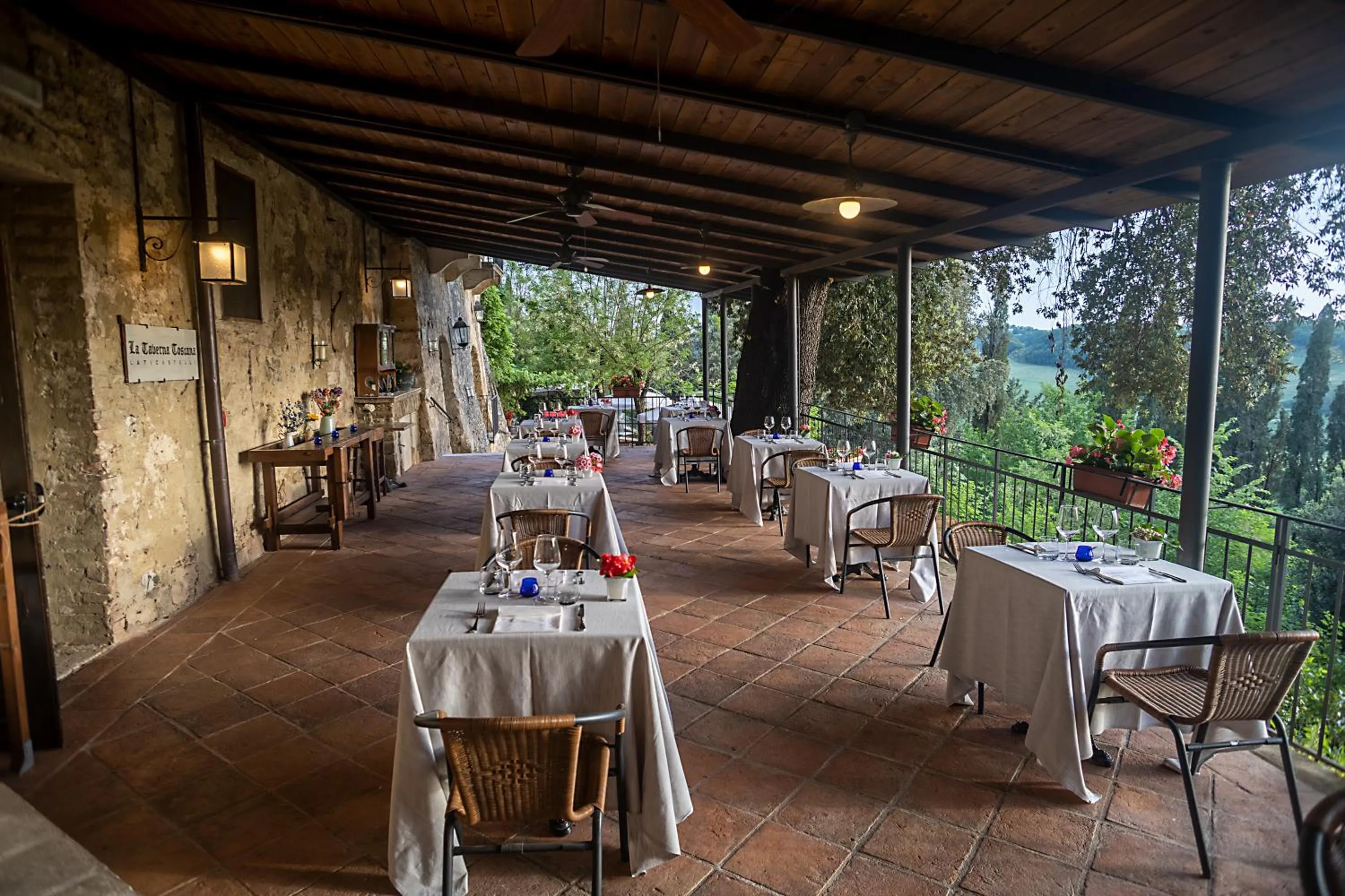 Patio in Borgo Laticastelli