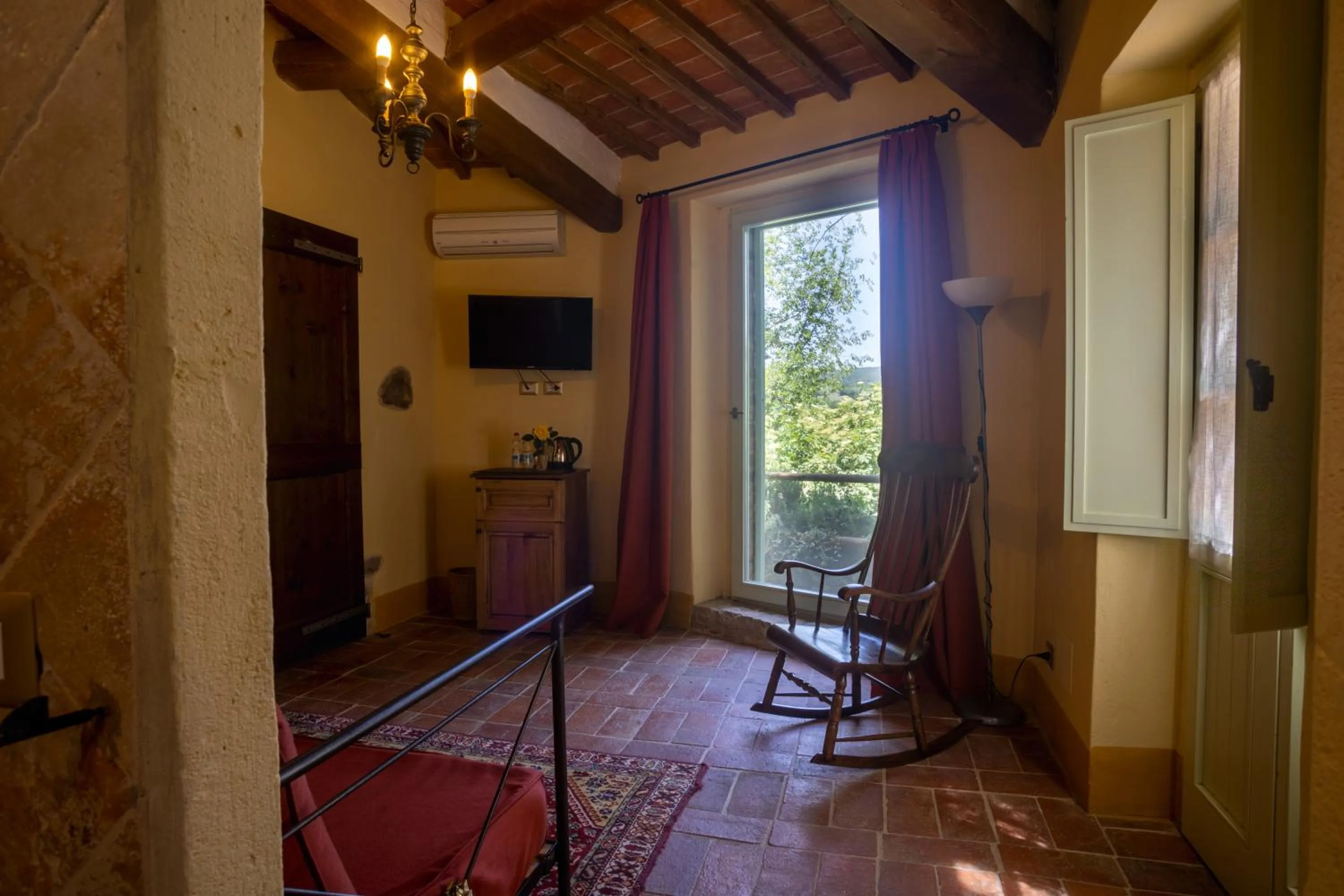 Living room in Borgo Laticastelli