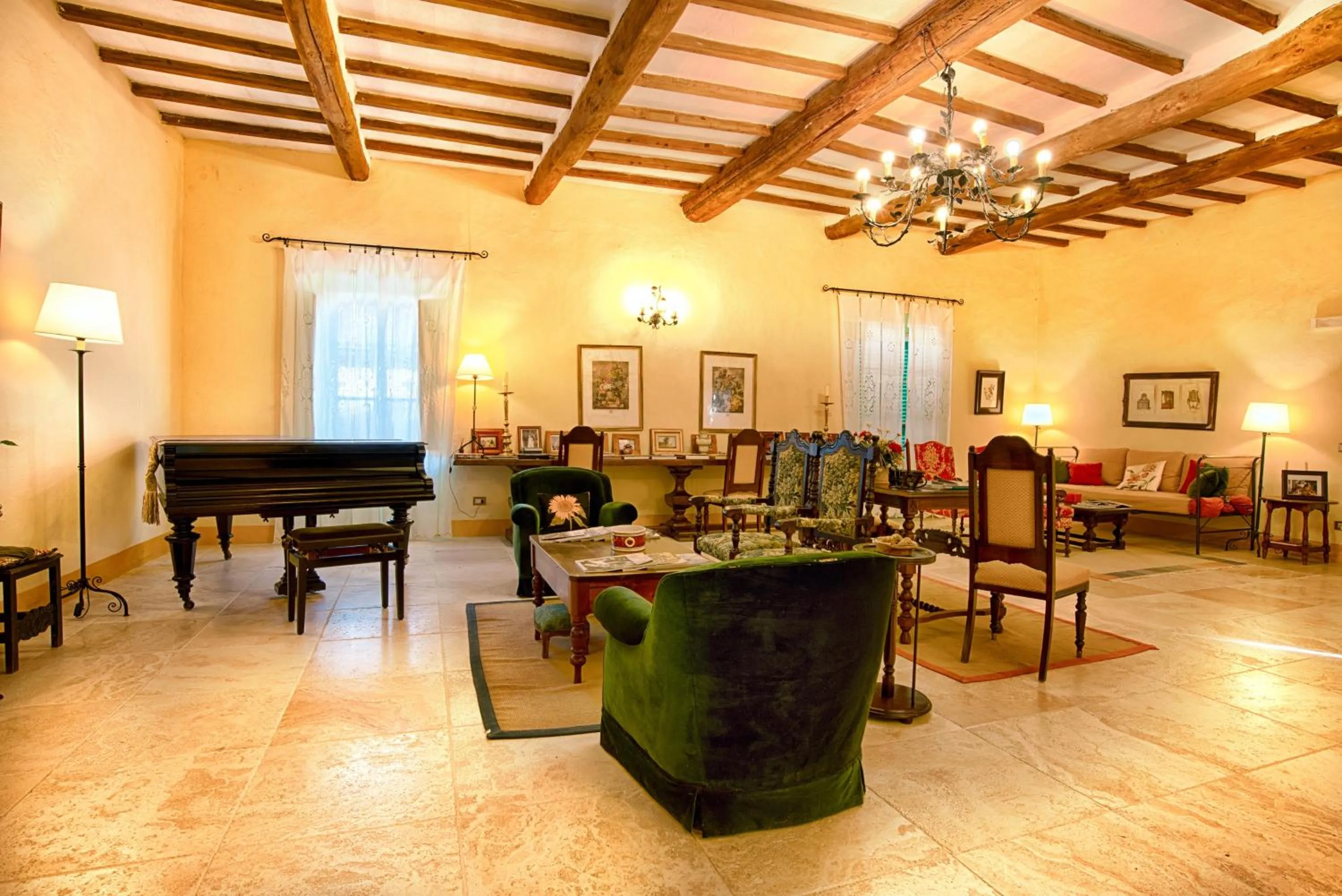 Seating area in Borgo Laticastelli