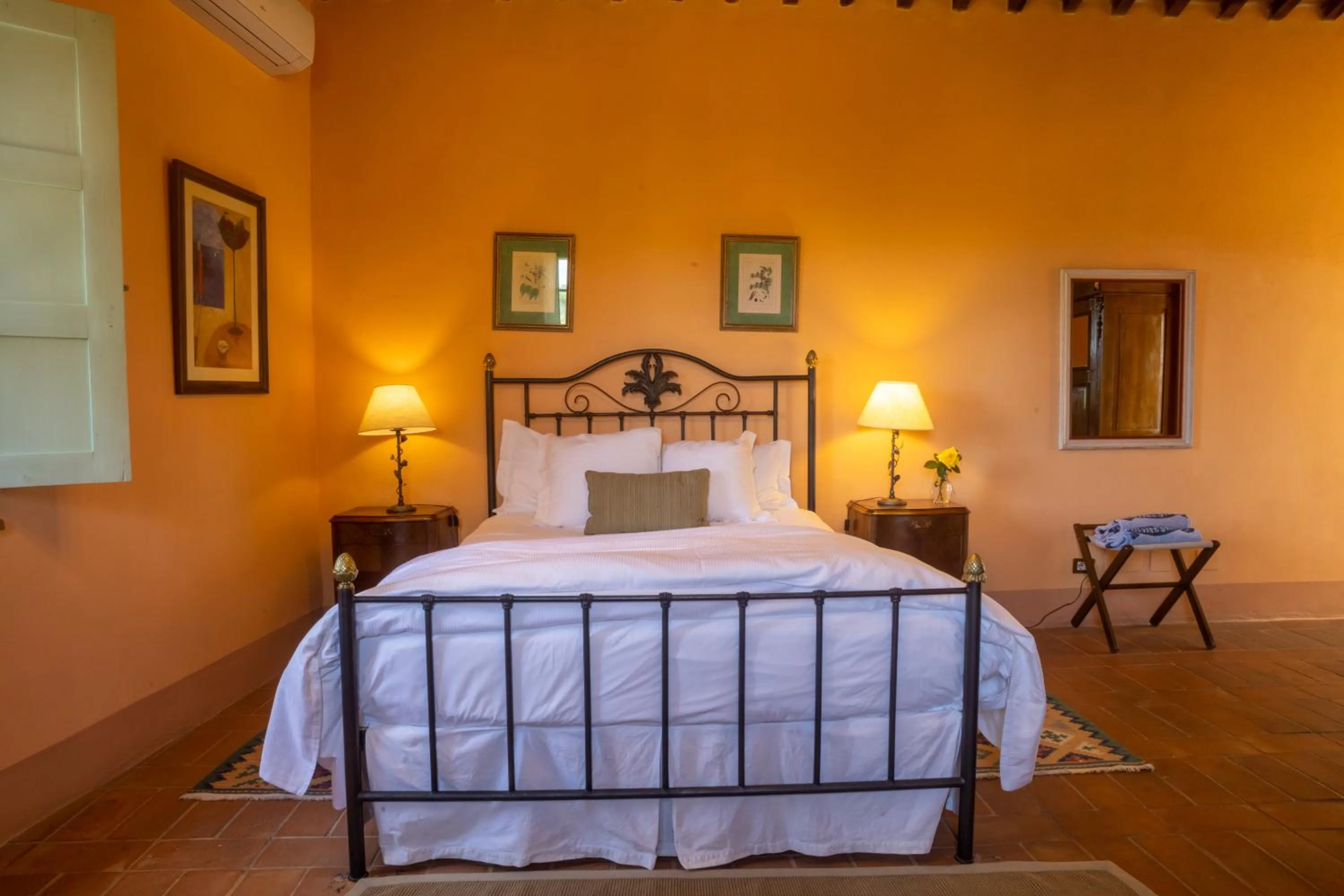 Bed in Borgo Laticastelli