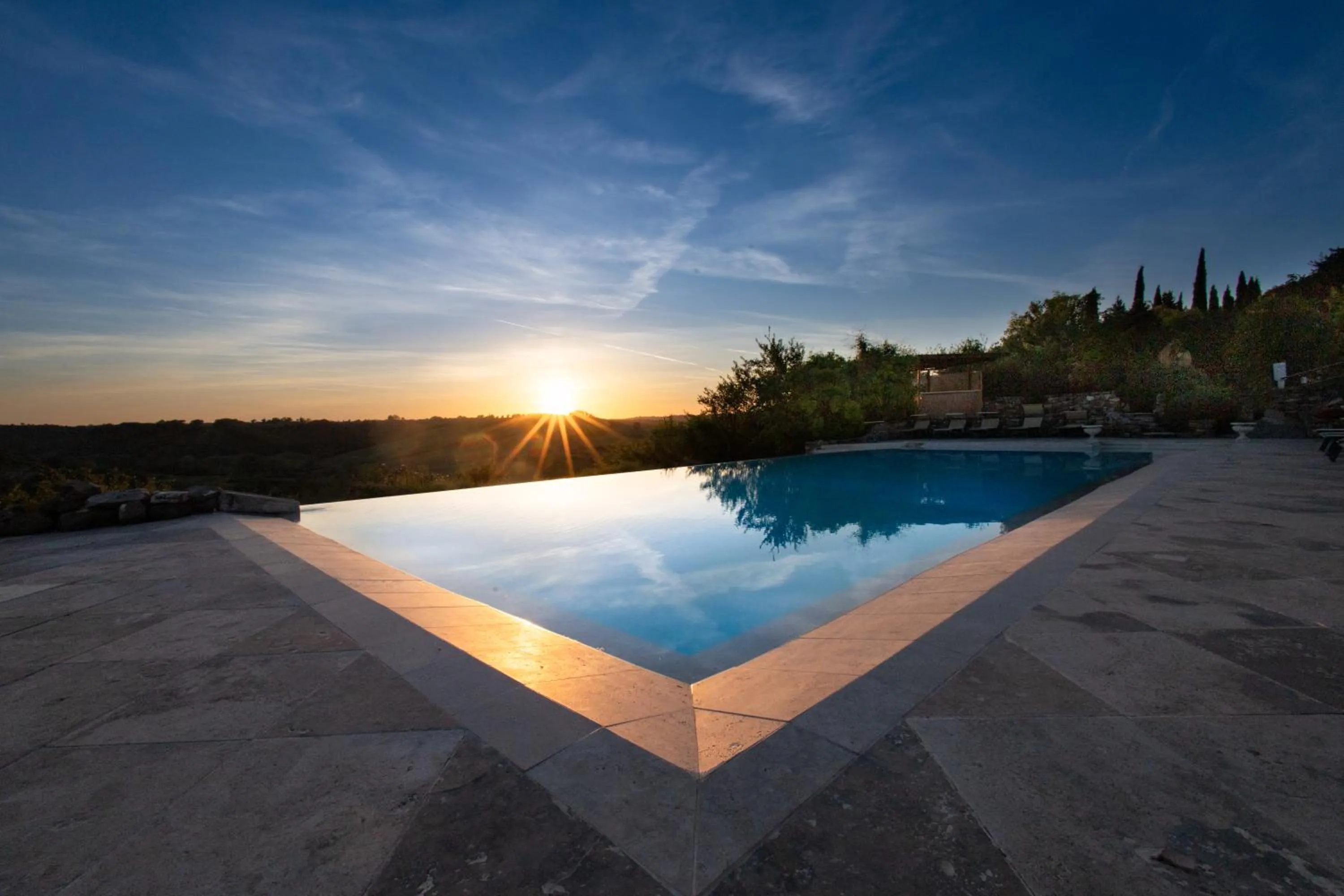 Swimming pool in Borgo Laticastelli