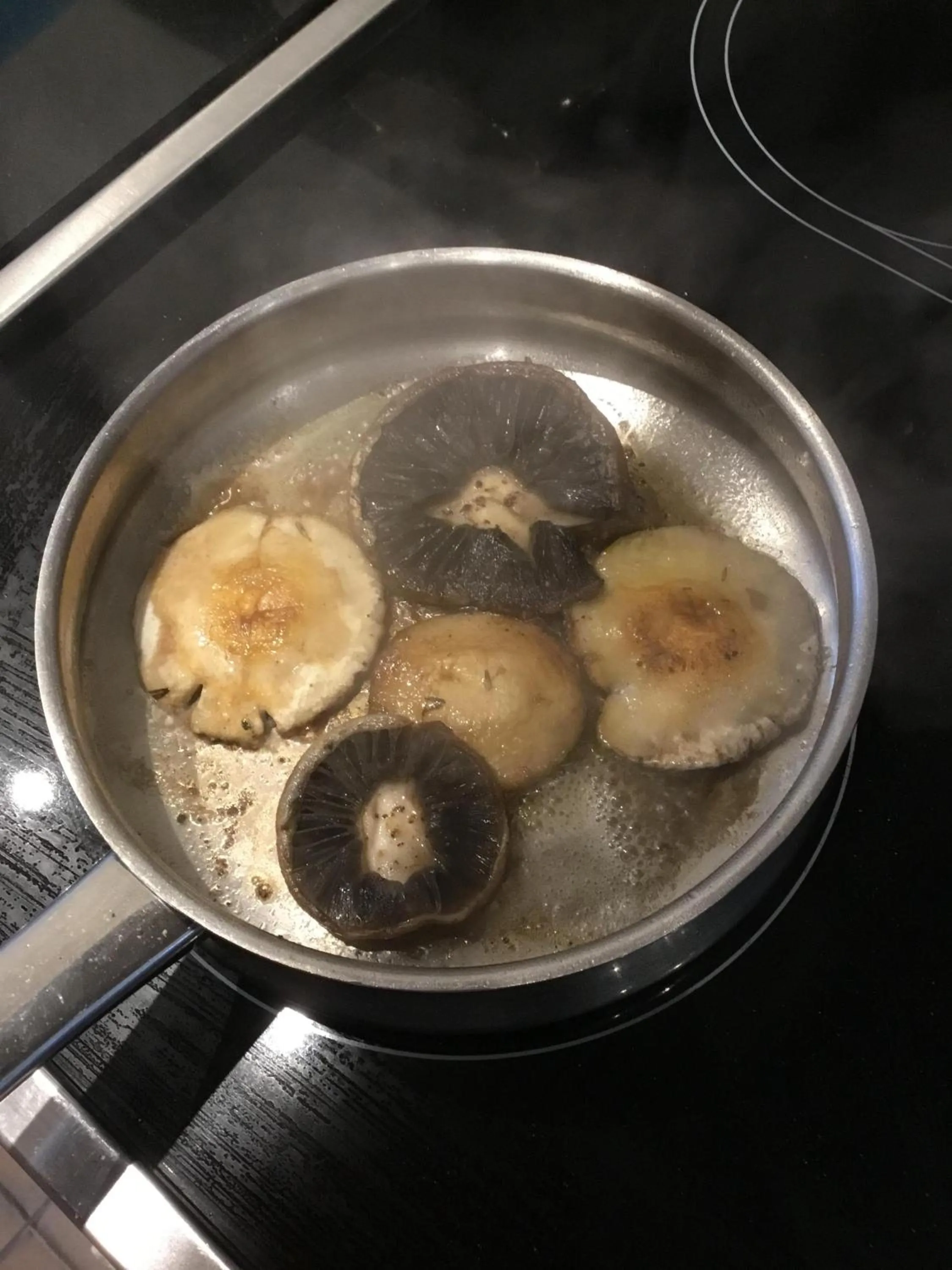 Dining area in The Burnside