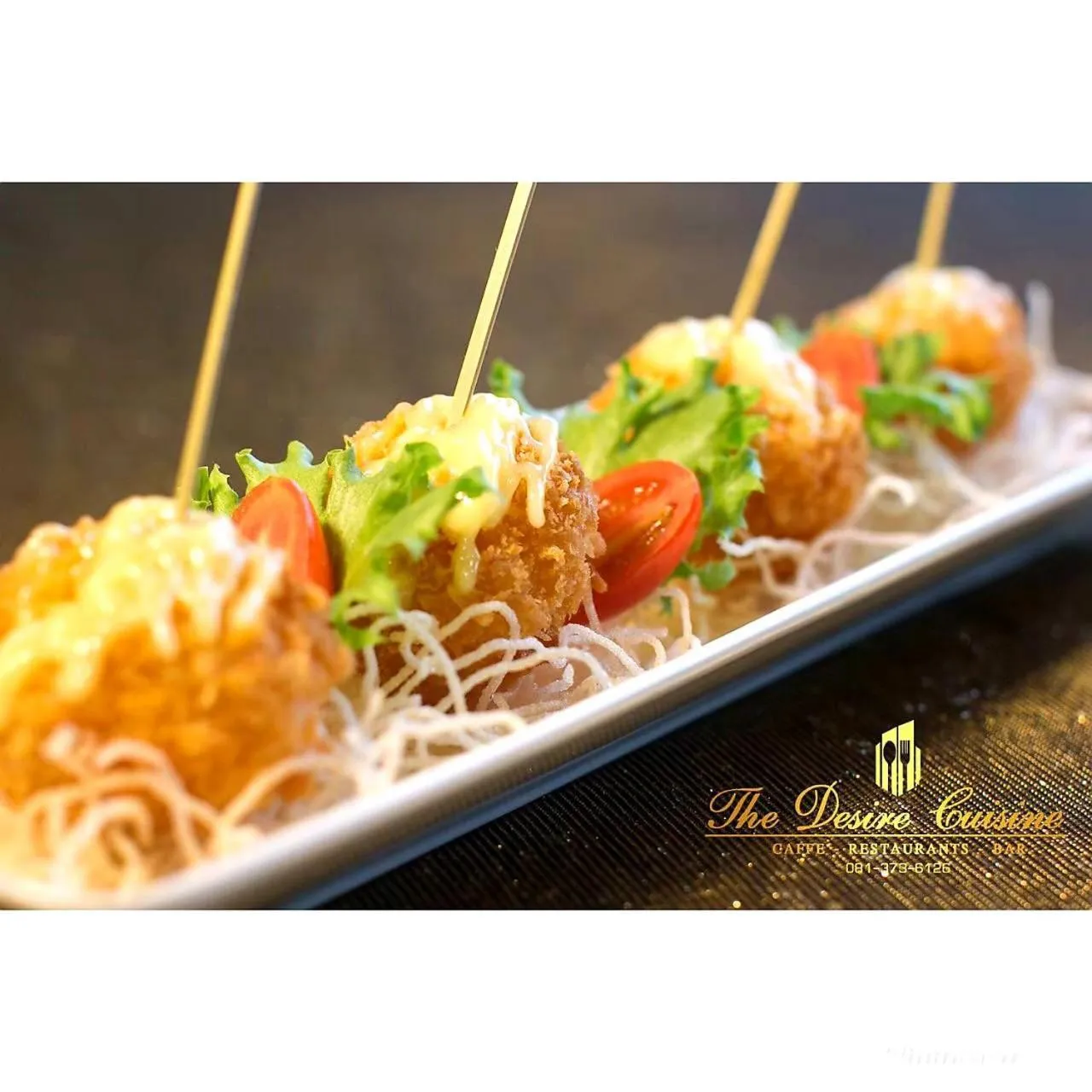 Restaurant/places to eat in The Desiign Hotel - SHA