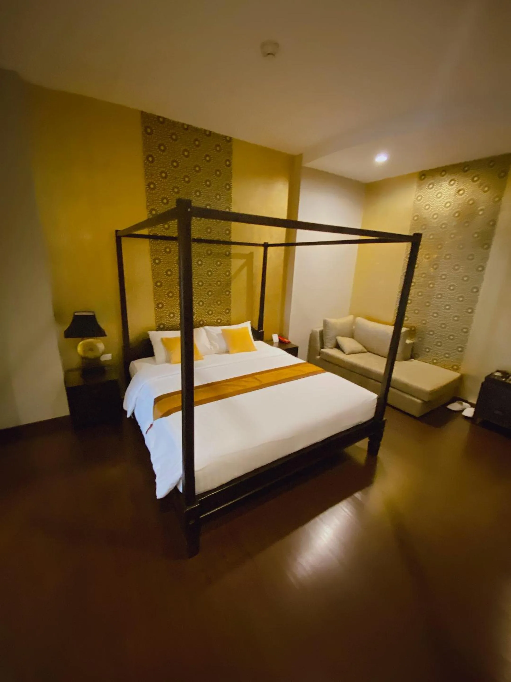 Bedroom, Bed in The Desiign Hotel - SHA