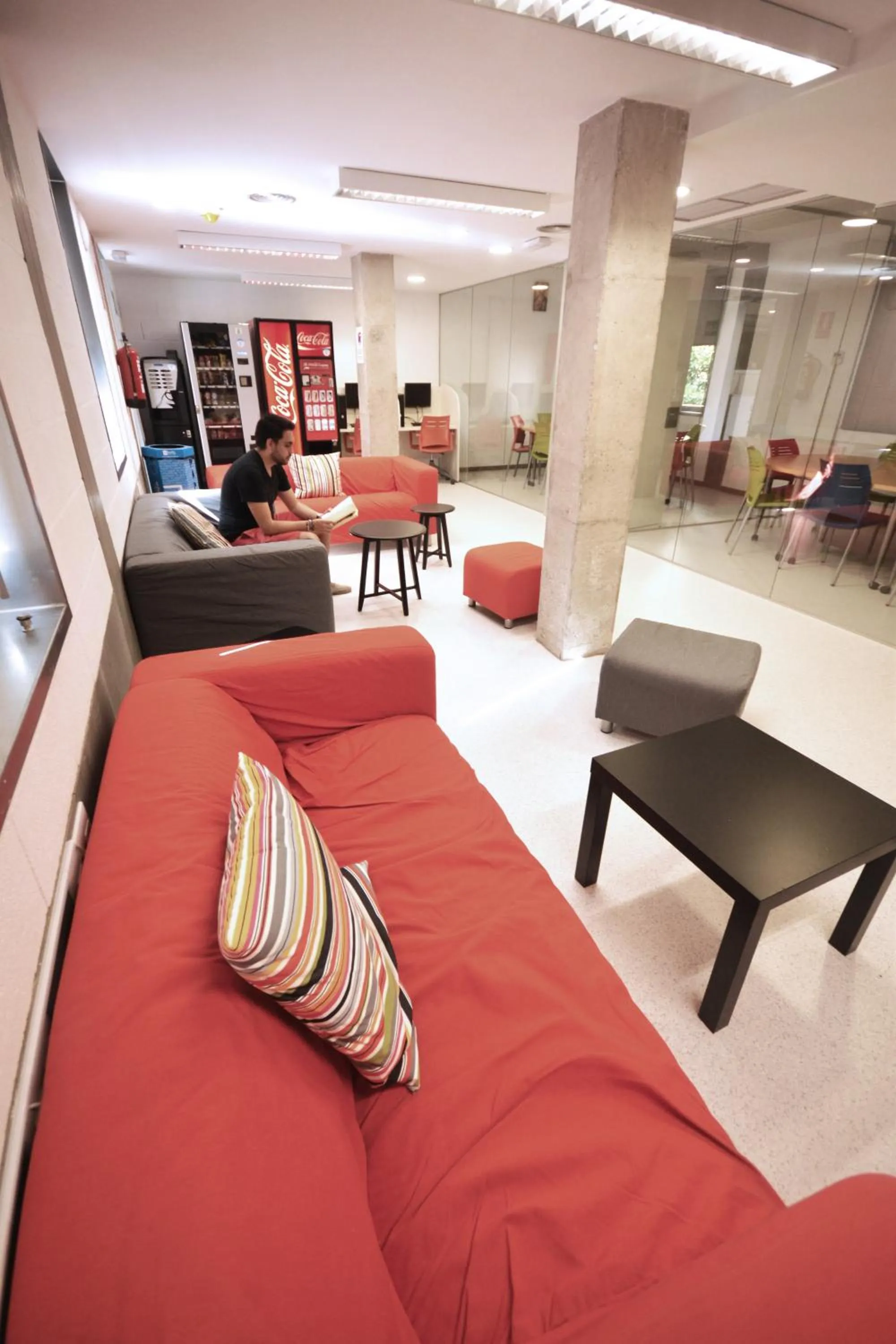 Communal lounge/ TV room, Bed in Scout Madrid Hostel