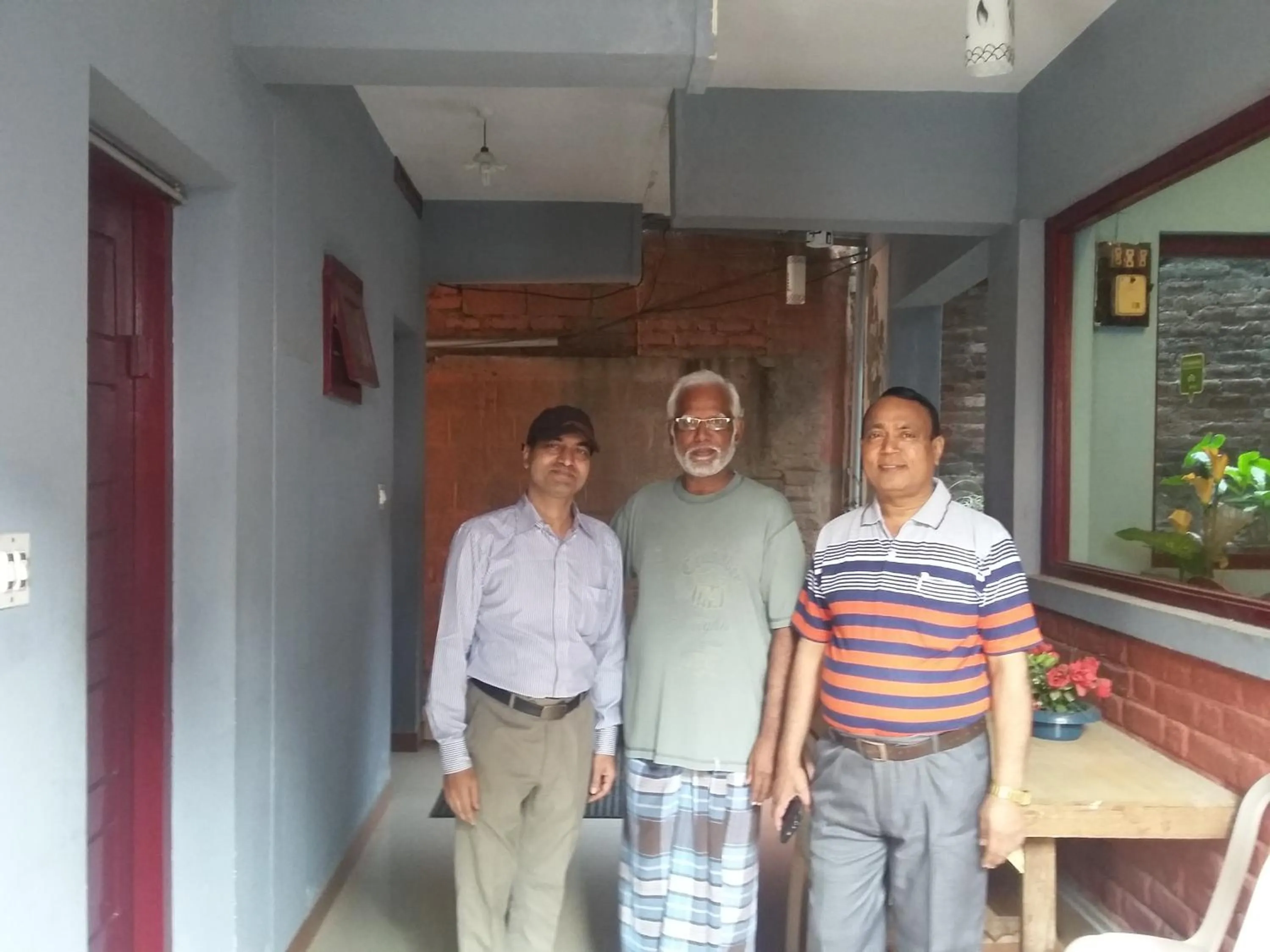 group of guests in Quadriya Palace