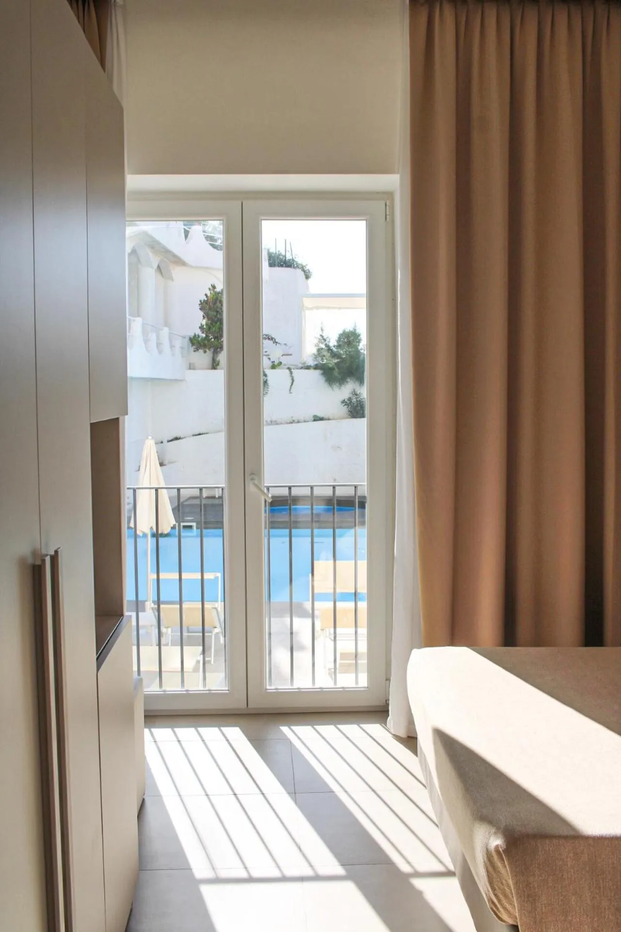 Bed in Hotel Falcone