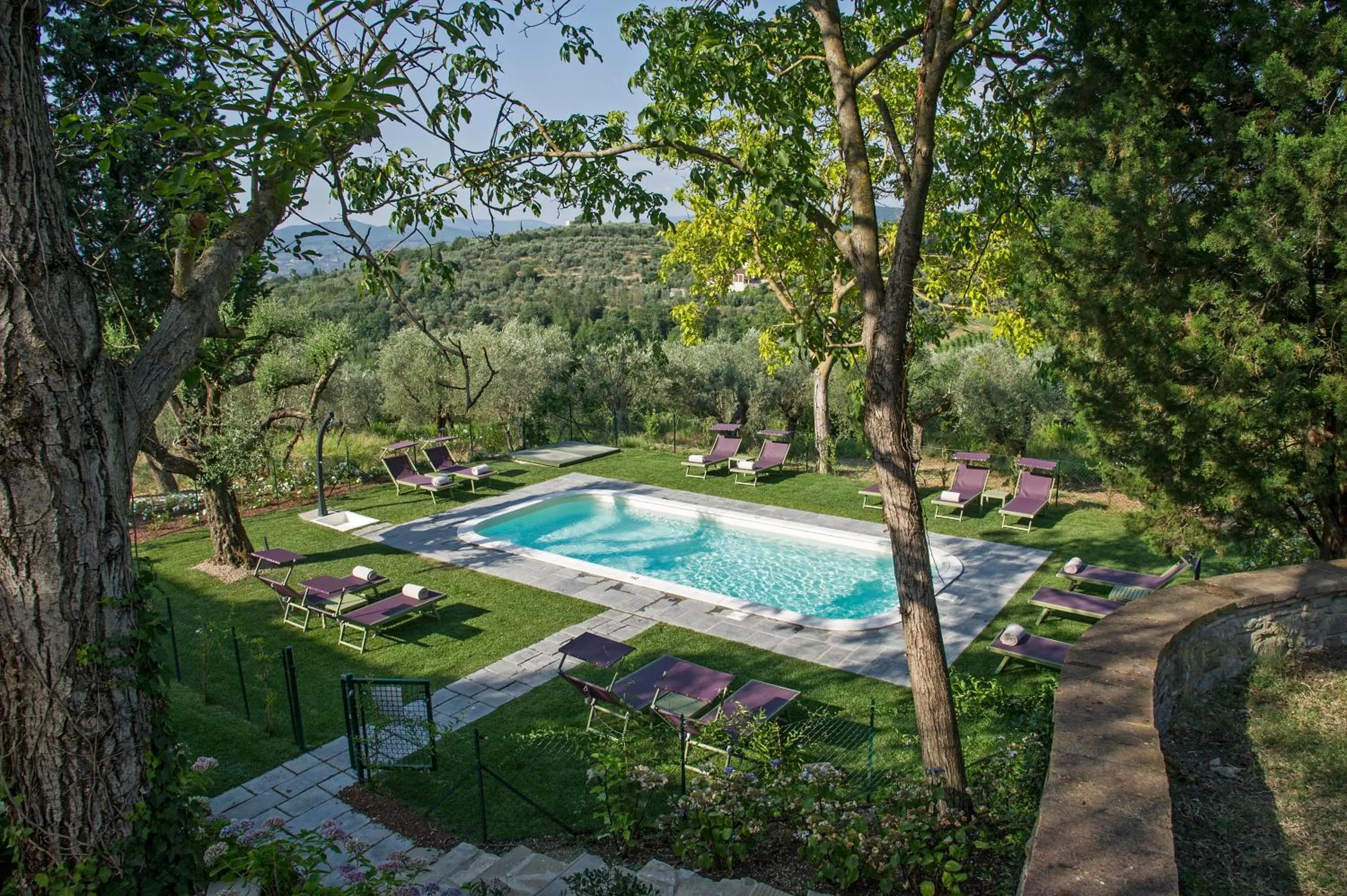 Swimming pool in Villa Medicea di Lilliano