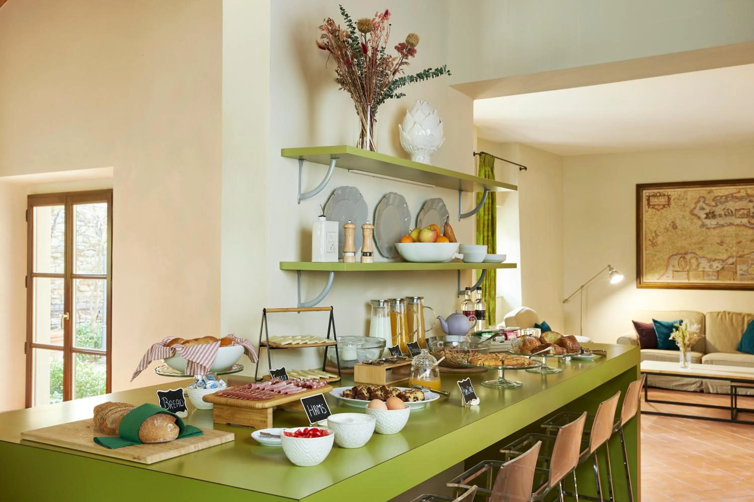 Coffee/tea facilities in Villa Medicea di Lilliano