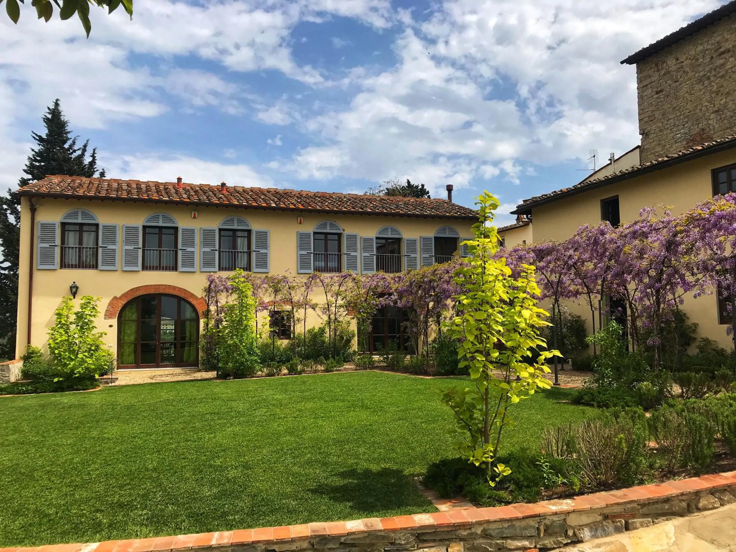 Property building in Villa Medicea di Lilliano