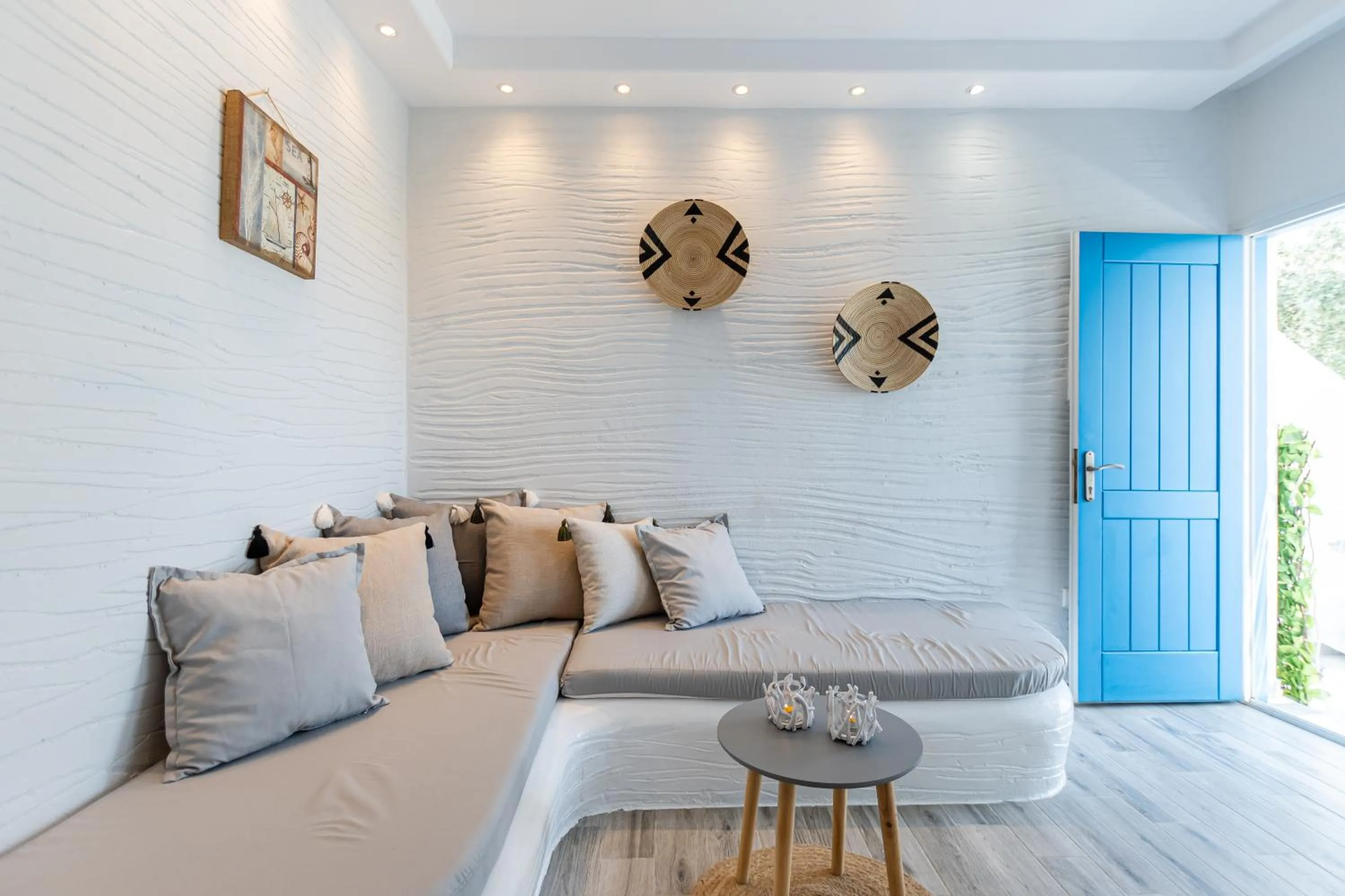 Shower in Naxian Serenity Suites