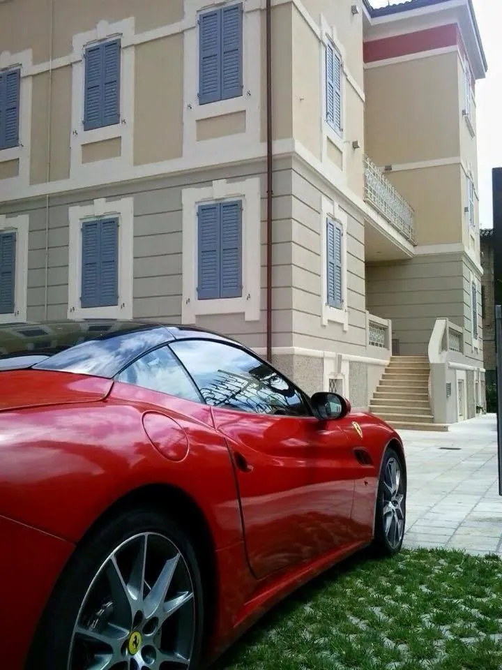 Facade/entrance in Hotel Villa Maranello