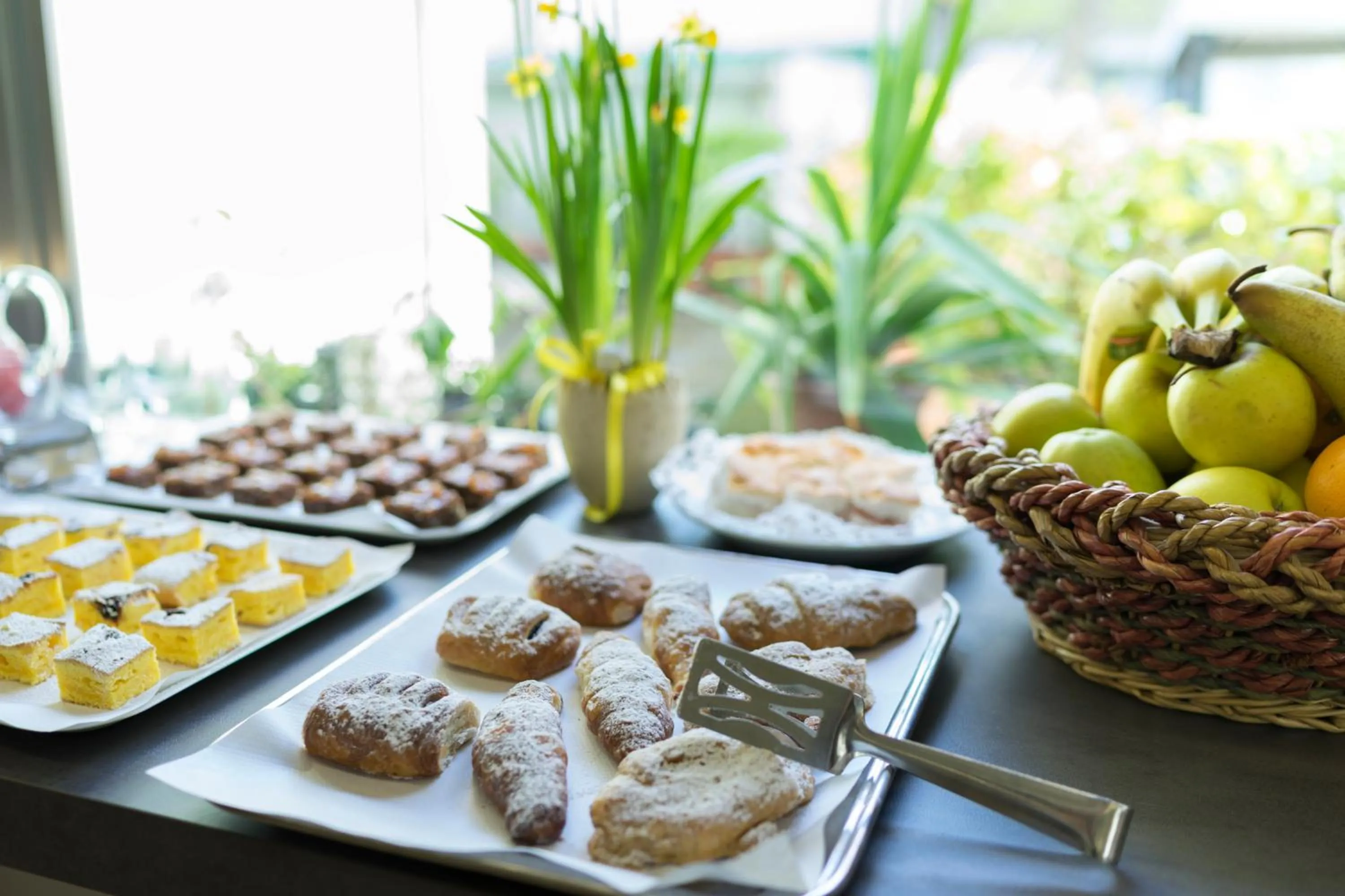 Food and drinks in Hotel Buona fortuna