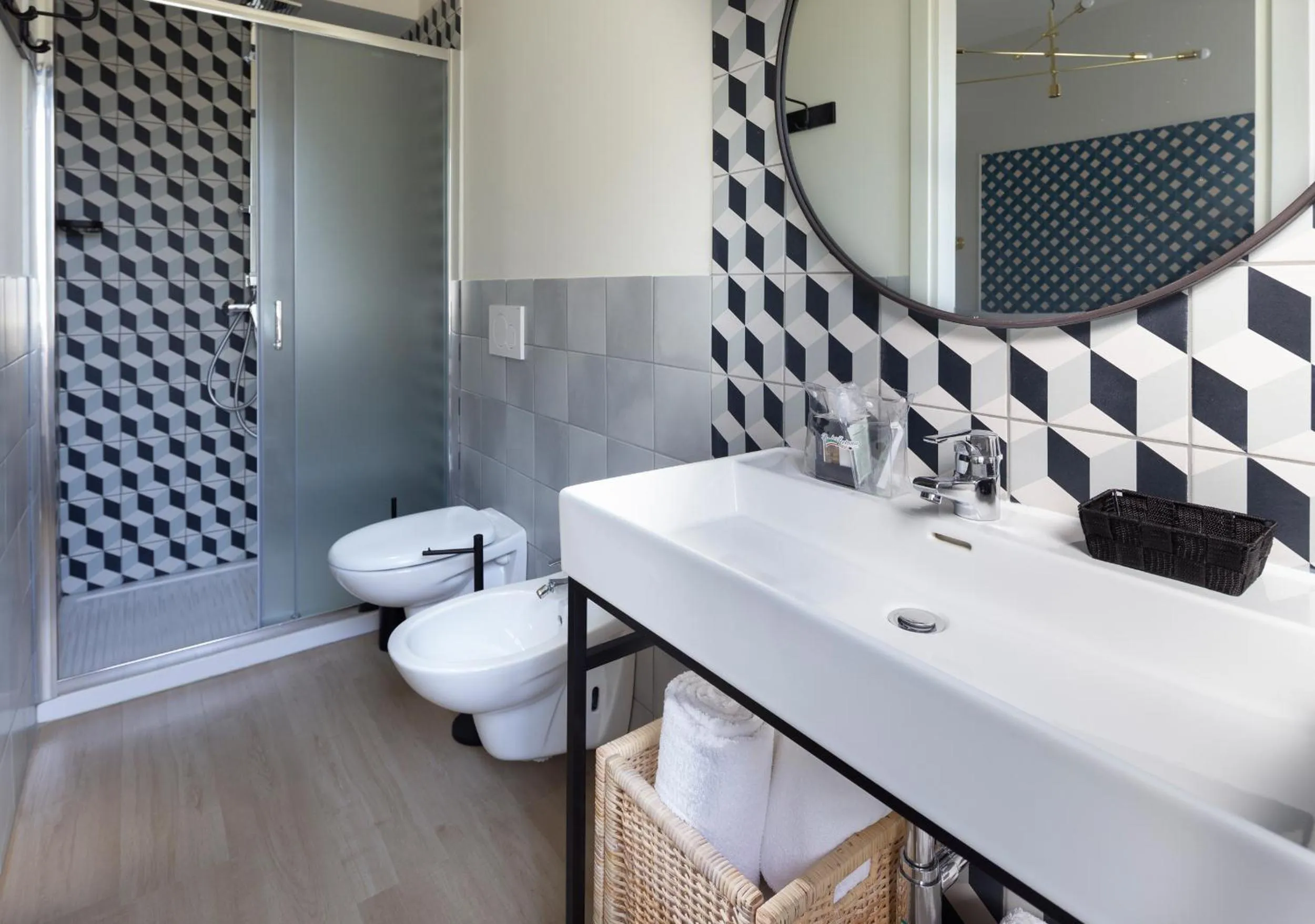 Shower in Hotel Buona fortuna