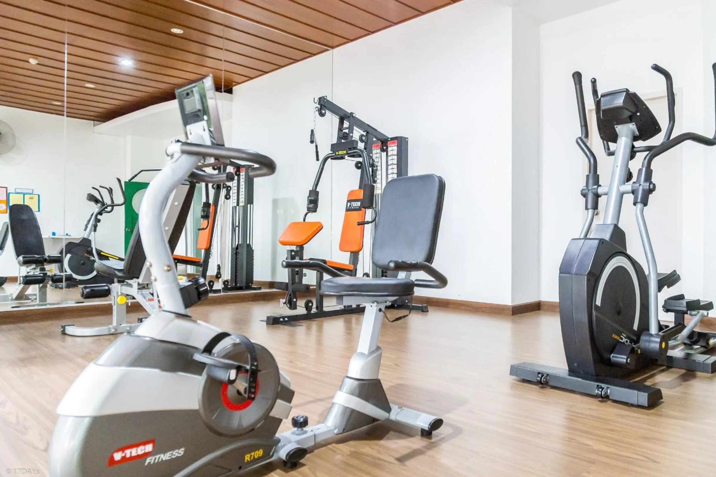Fitness centre/facilities in Sandy Beach Condo 17D