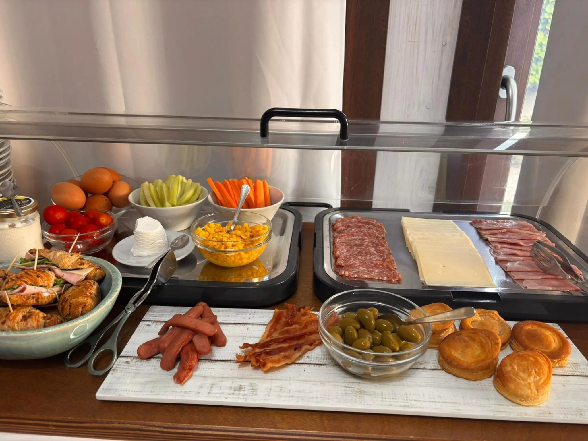 Buffet breakfast in Hotel Villa Sveva