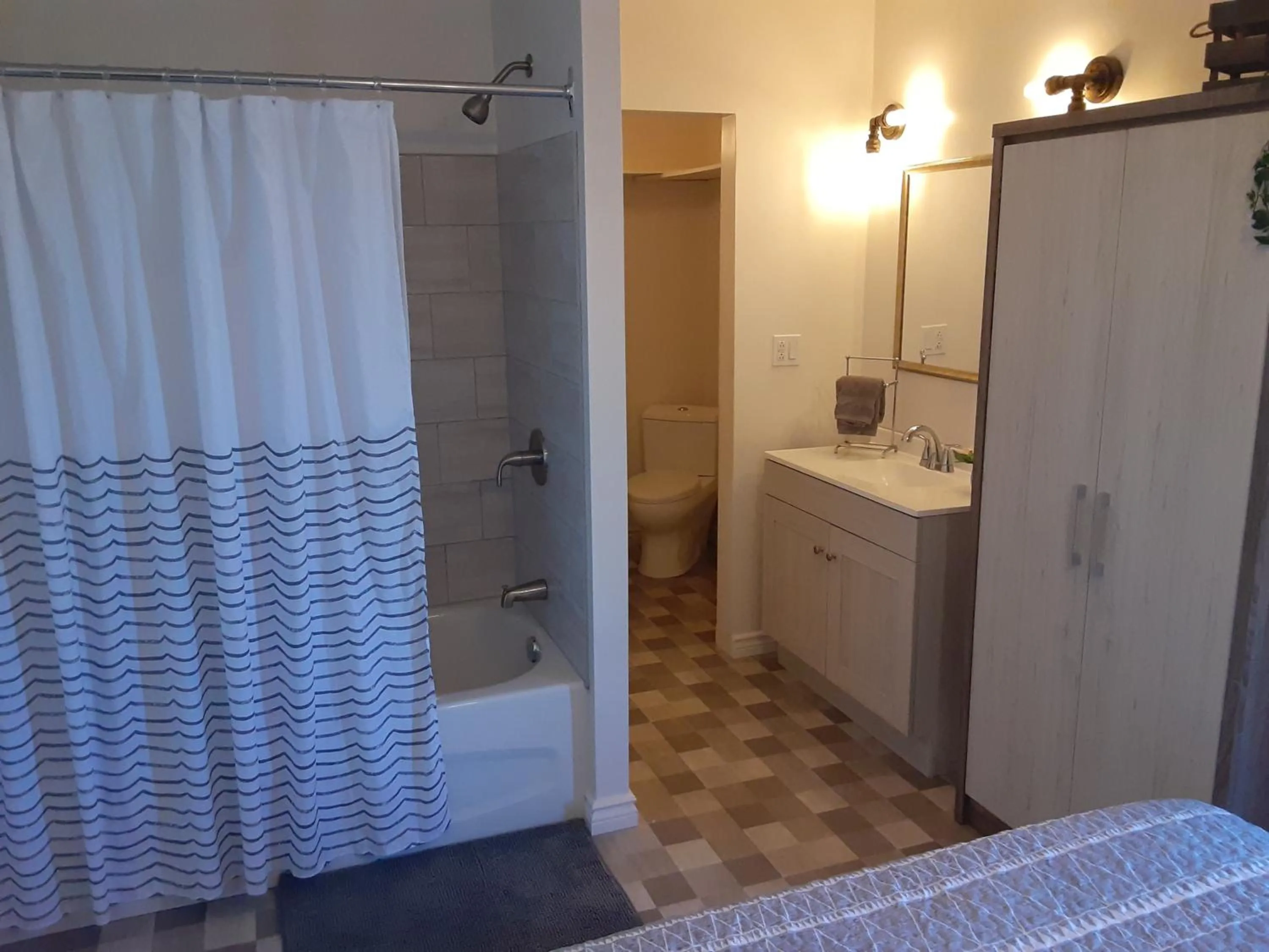 Bed in Le Pirate Motel et Camping