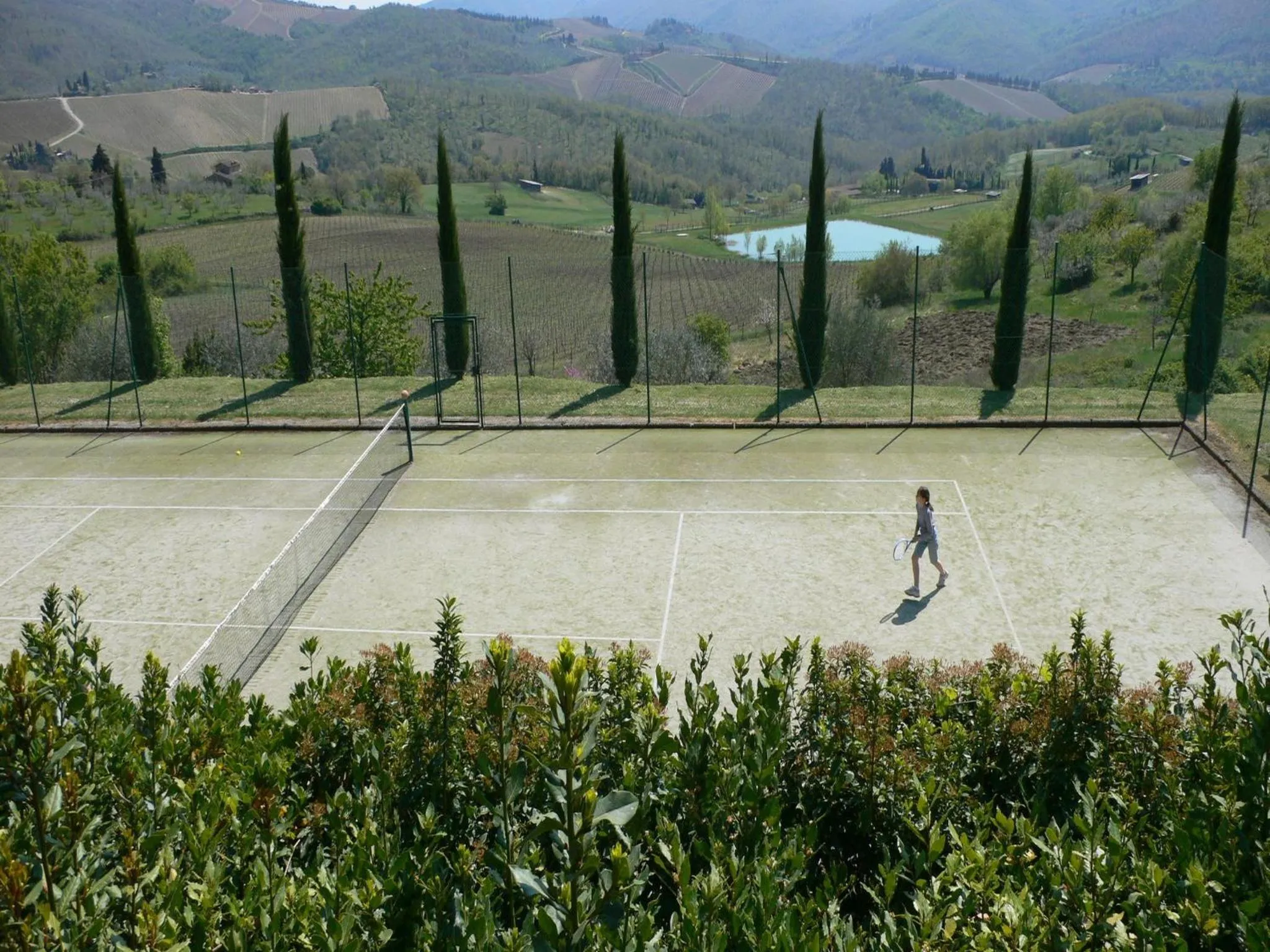 Tennis court in Villa Le Barone