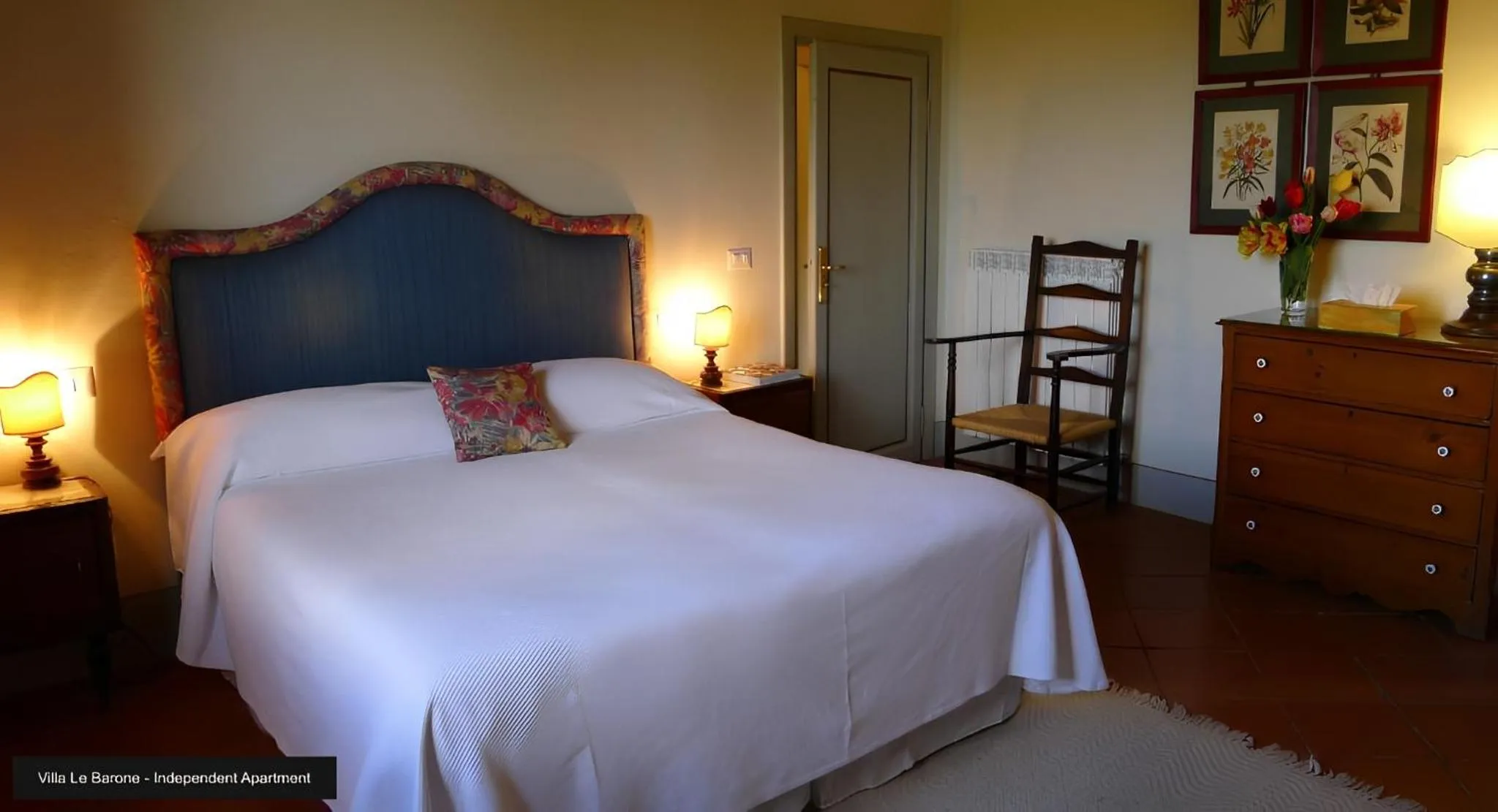 Bedroom, Bed in Villa Le Barone