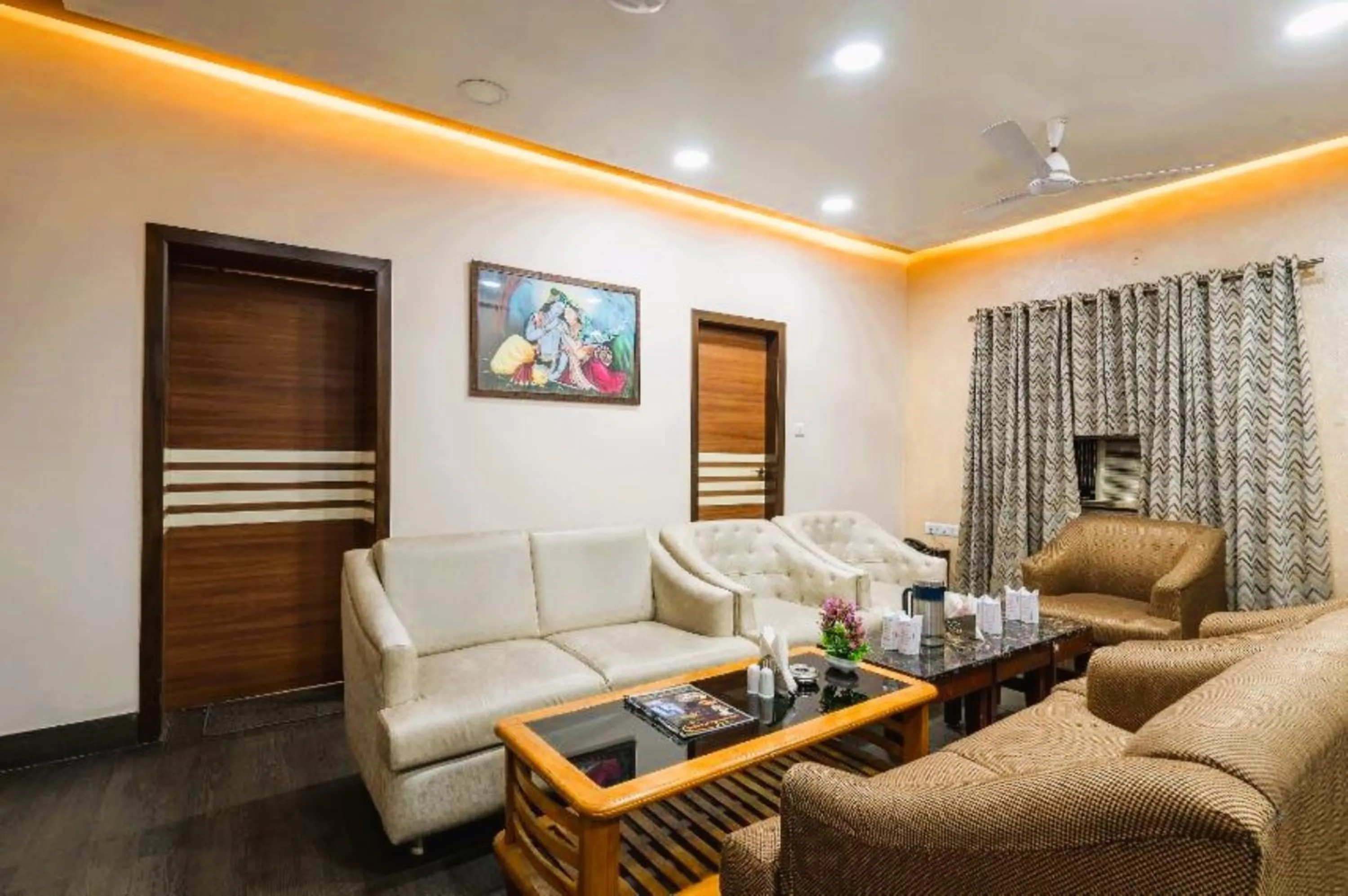 Seating area in Hotel Manas Continental Gorakhpur