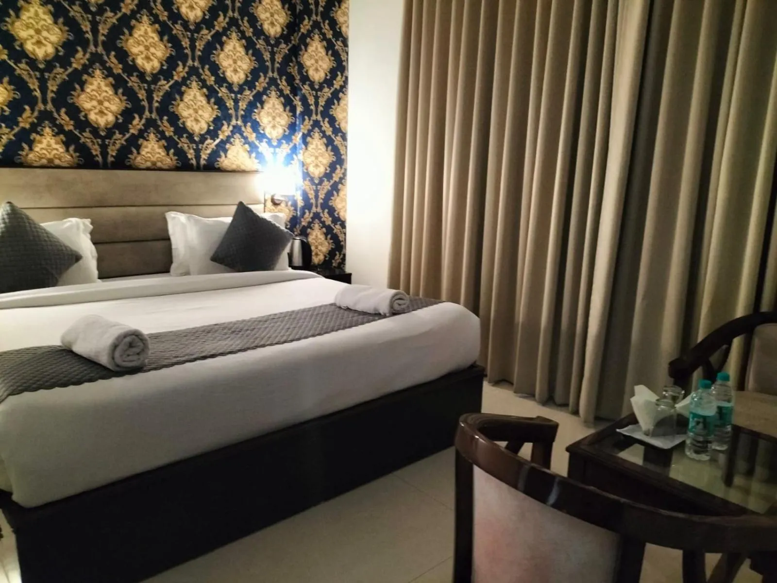 Bed in Hotel Lycoris