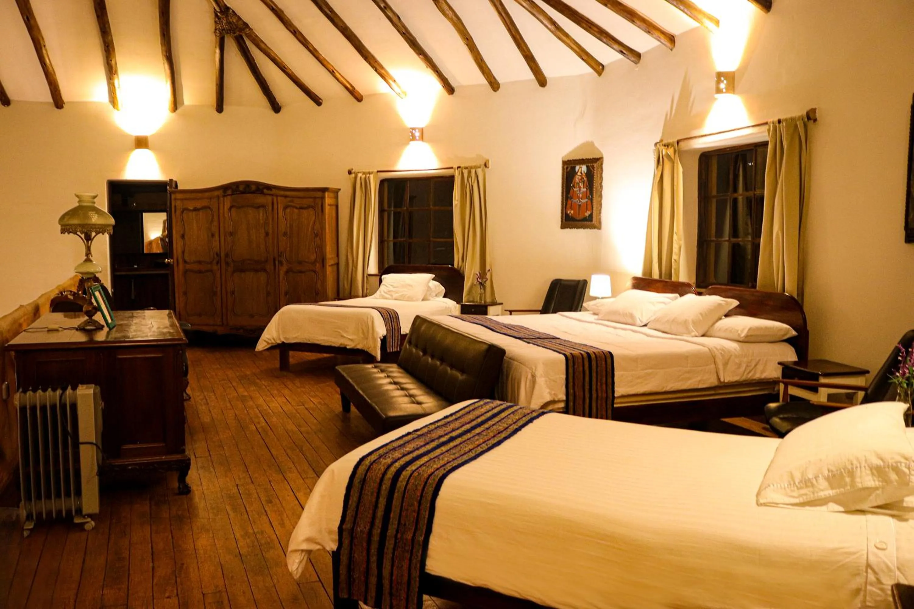 Bedroom, Bed in Andean Wings Valley