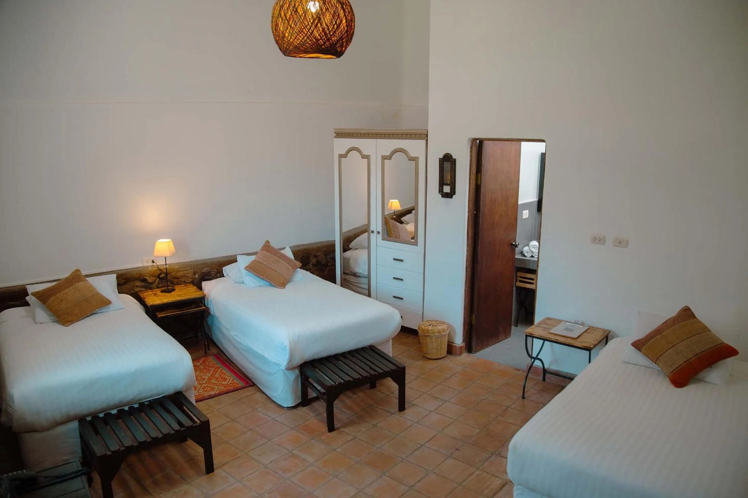 Bedroom, Bed in Andean Wings Valley